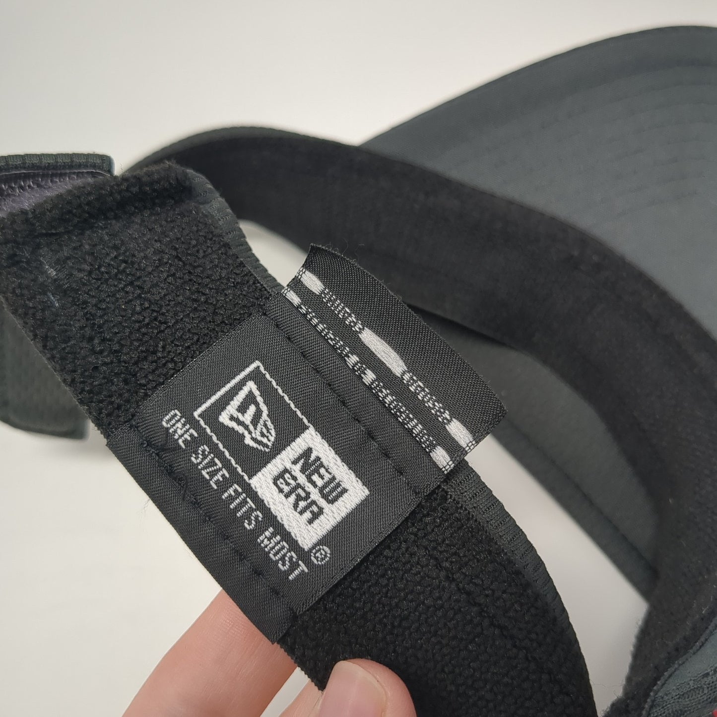 Stewart Strapback Visor Hat Gray One Size Adjustable Embroidered New Era