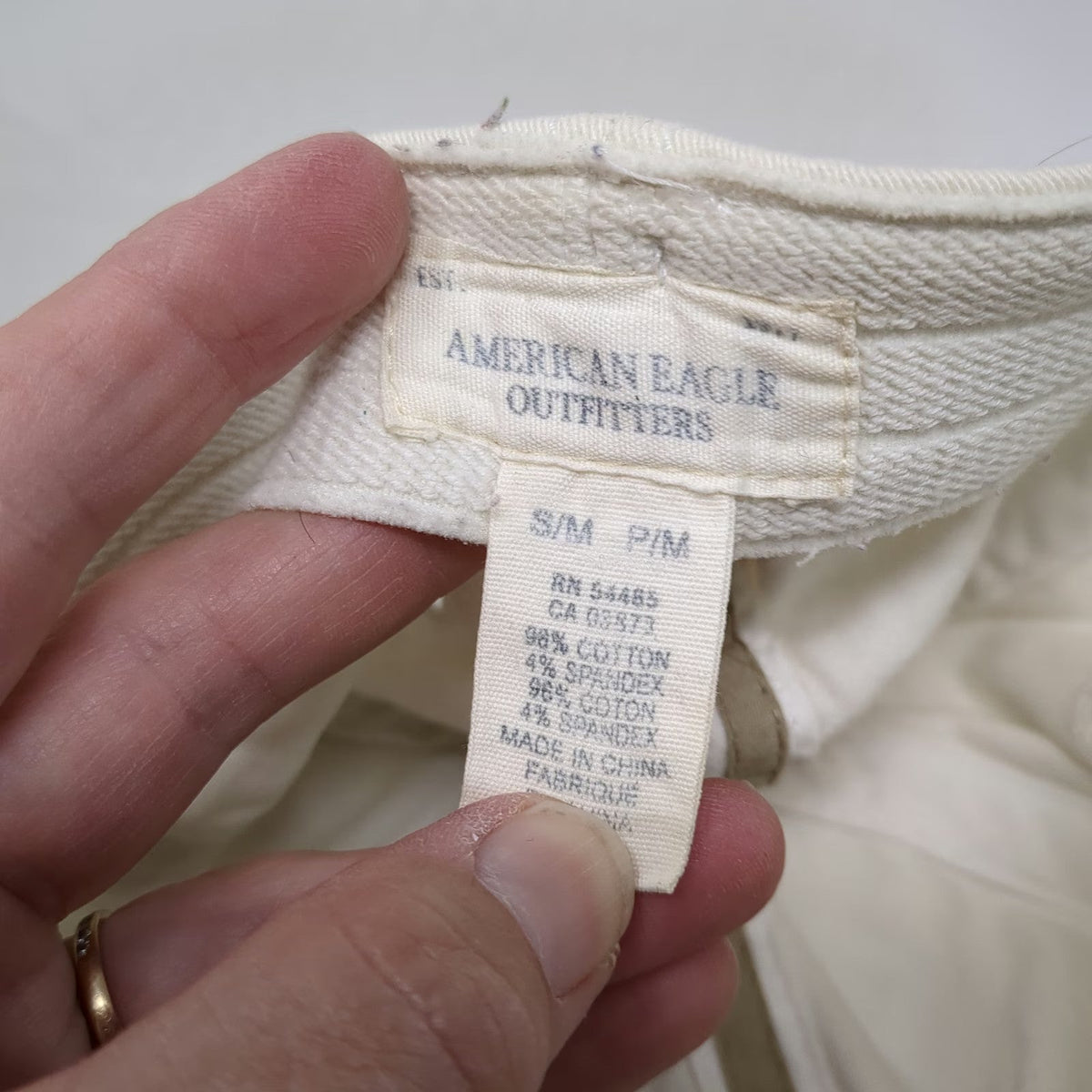 American Eagle Baseball Cap White M Logo AE-23 Distressed Stretch Fit Hat 1977