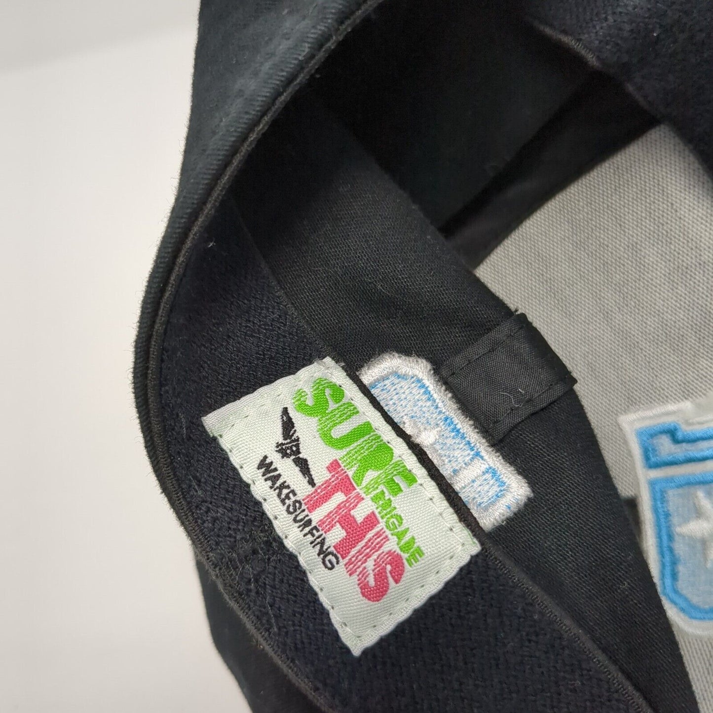 Surf Brigade Wakesurfing Fitted Hat Black M/L Embroidered Logo A-Flex