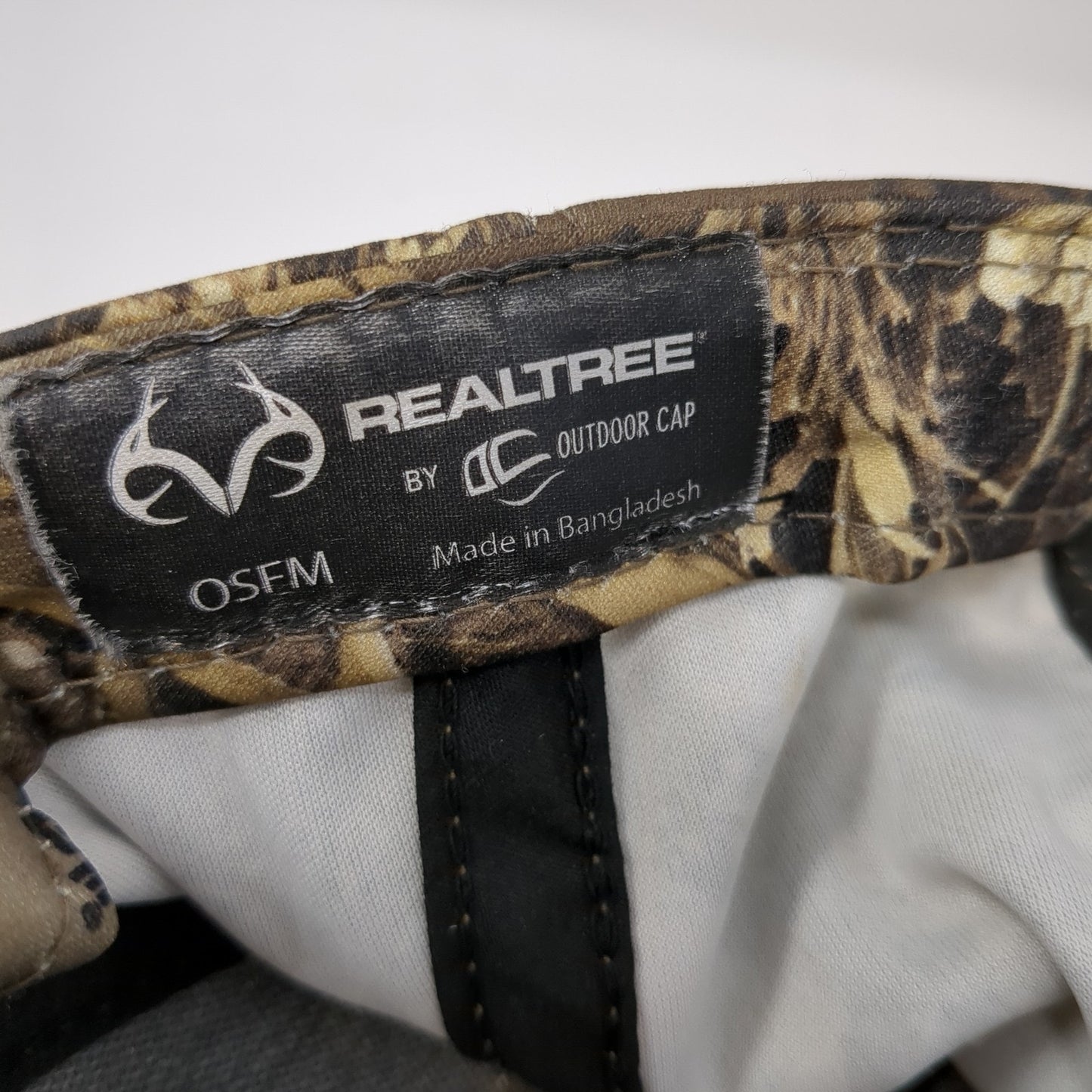 Realtree Logo Strapback Hat Multicolor Camo One Size Adjustable Hunting