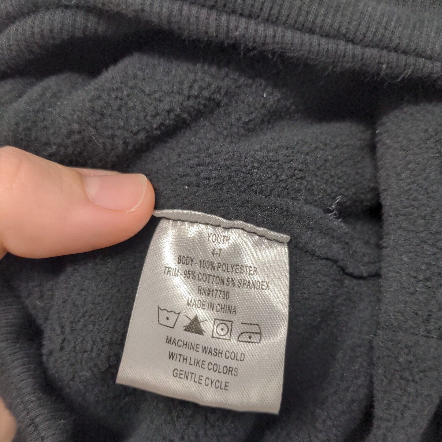 Unbranded Youth Trapper Hat Black Size 4-7 Fleece Quilted Black Polyester