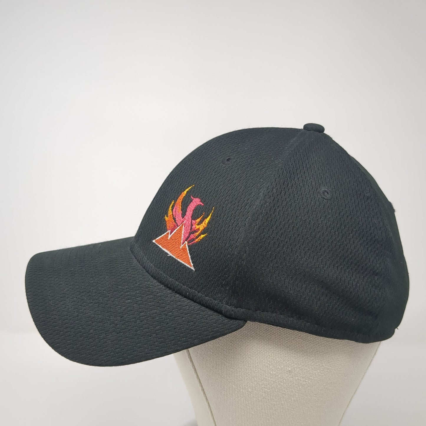 New Era Strapback Hat Black One Size Adjustable Embroidered Logo Outdoor