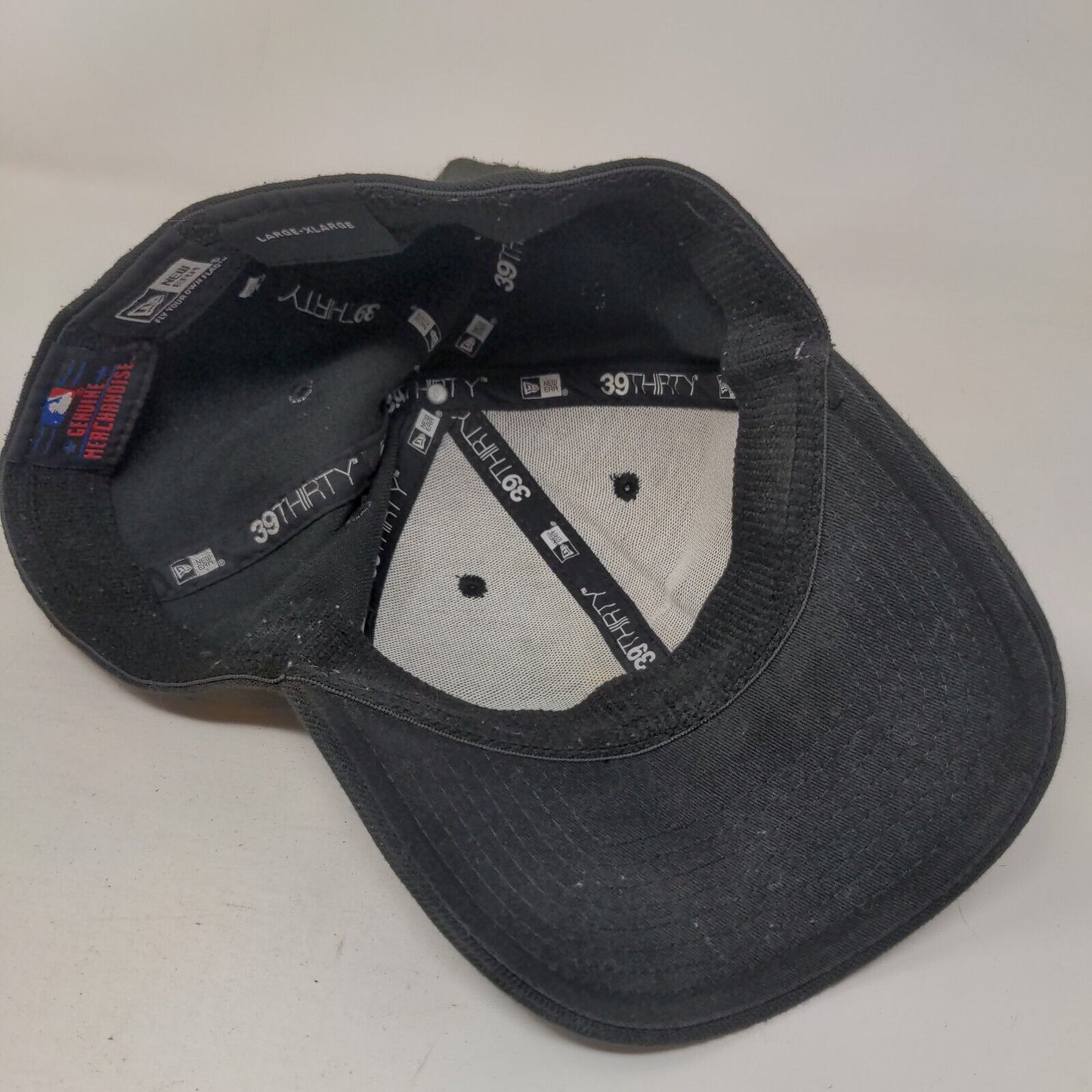 Pittsburgh Pirates Fitted Hat Black Size L/XL Embroidered MLB New Era 39Thirty