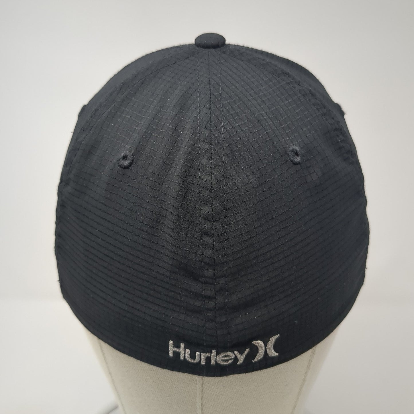 Hurley Logo Fitted Hat Black Medium Embroidered Flexfit Stretch 6 Panel