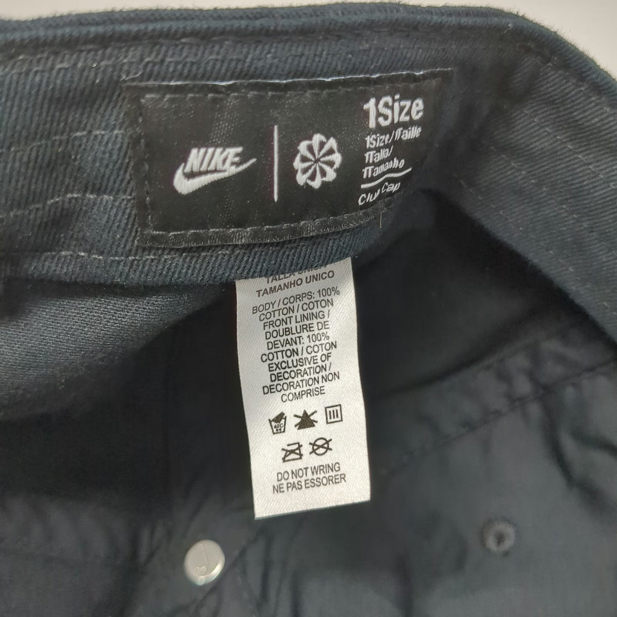 Nike Baseball Cap Black White One Size Swoosh Logo Cotton Hat Slideback Buckle