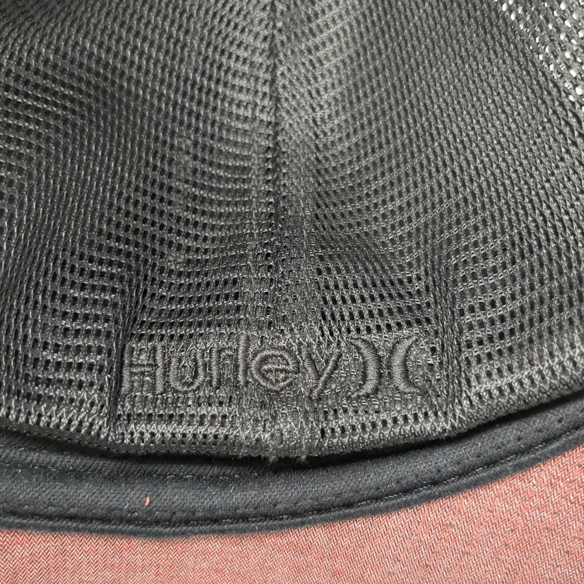 Hurley Baseball Cap Red Black One Size Nike Dri-FIT Mesh Back Logo Sports hat