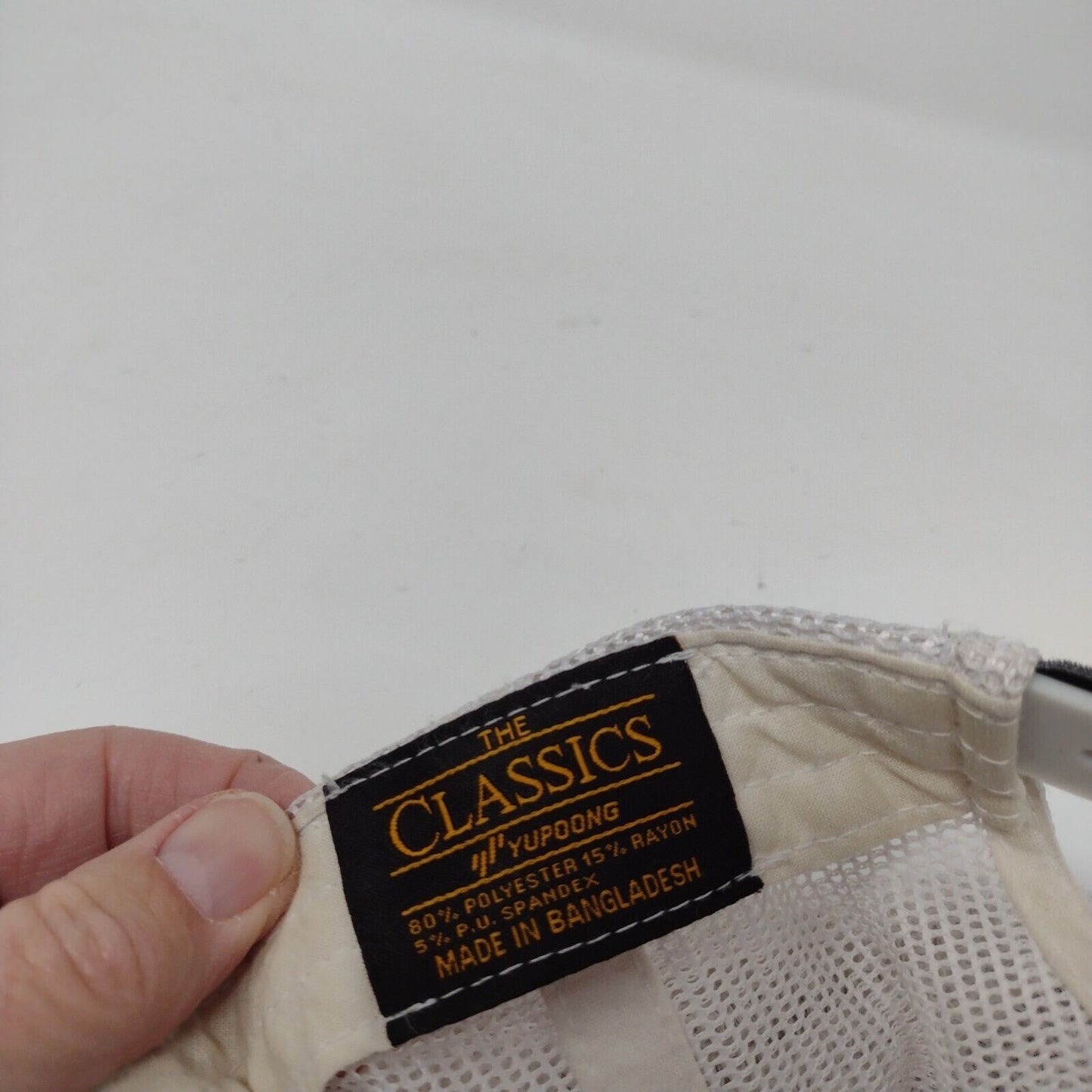 Hurley Snapback Trucker Hat Gray OSFA Adjustable Mesh Back The Classics Yupoong