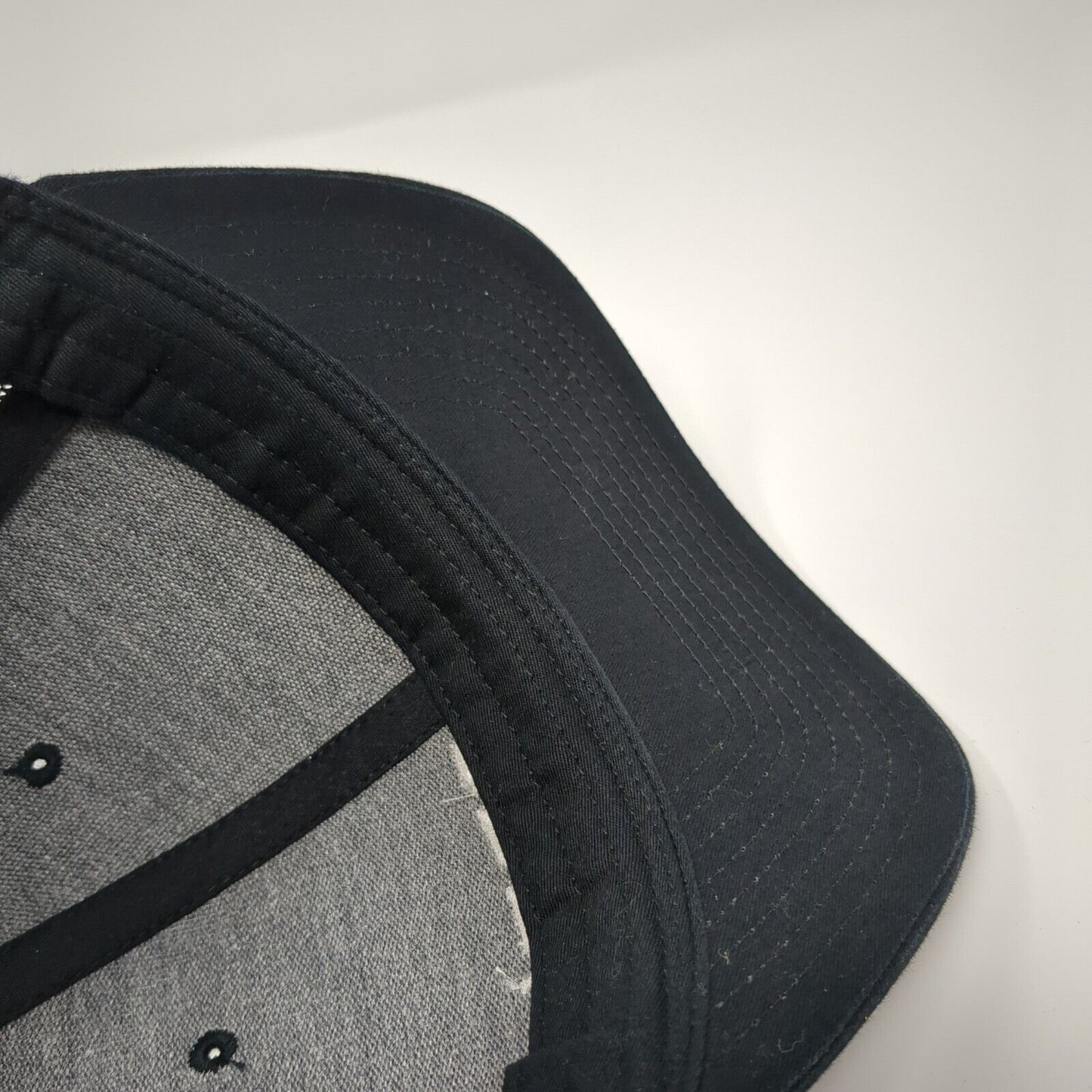 SRF Snapback Trucker Hat Black One Size Adjustable Mesh Back 6 Panel Richardson