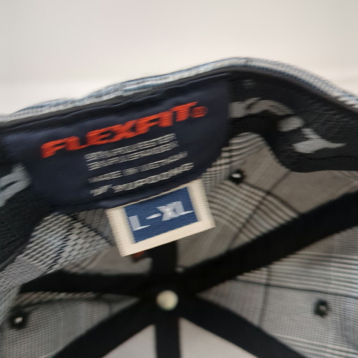 Flexfit Baseball Cap Gray XL Plaid Animal Health Clinic Blackfoot ID Hat Horse