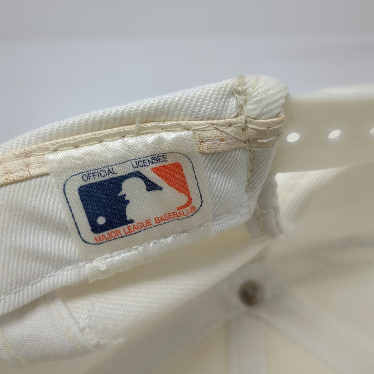 Minnesota Twins MLB Sports Specialties Snapback Hat White Side Logo Vintage