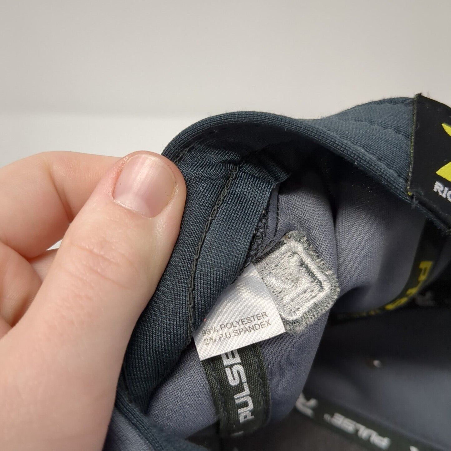 Letter W Fitted Hat Gray Large-XL Embroidered Flexfit Richardson Pulse