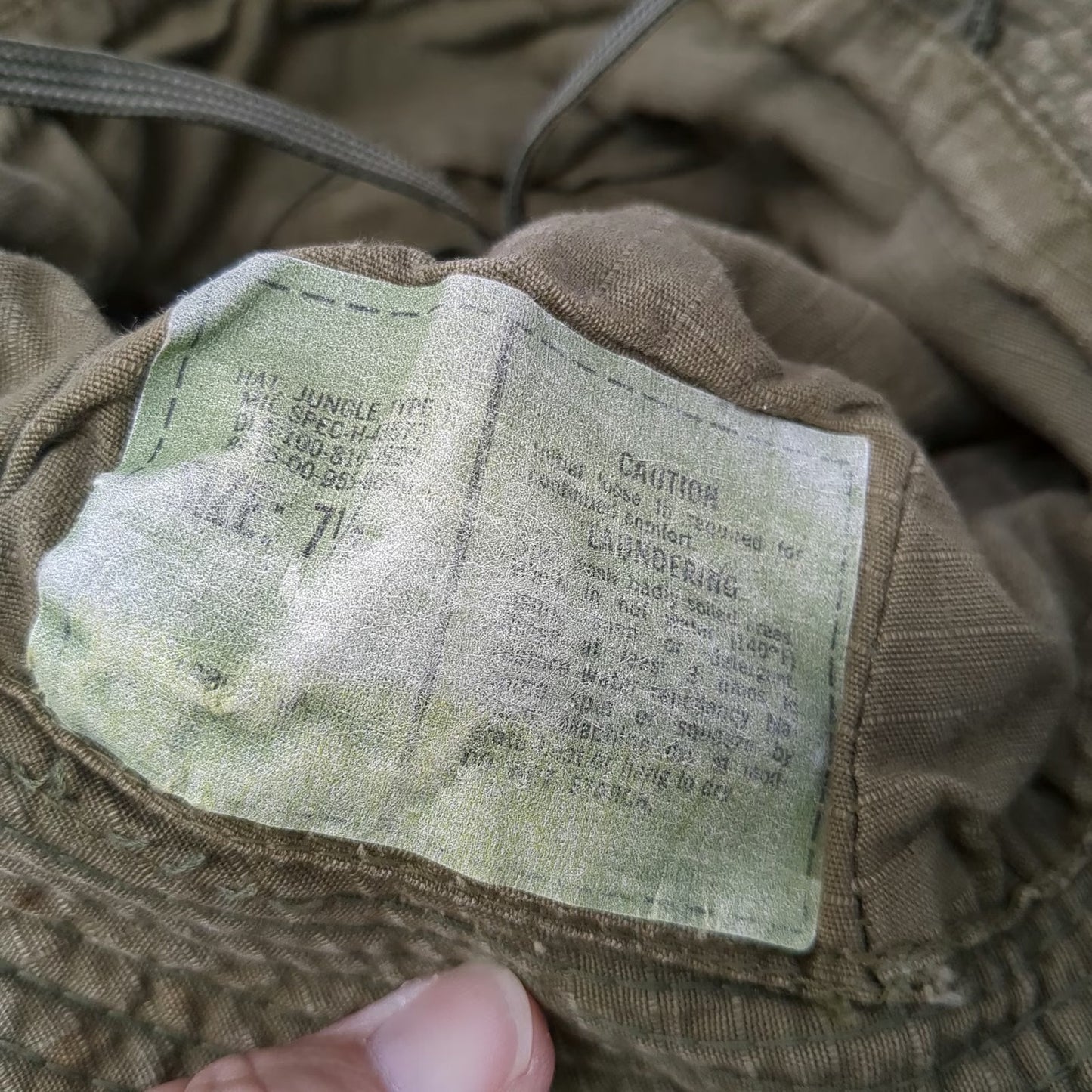 Green Bucket Hat 7 1/2 Fitted Chin Strap Wide Brim Military Sun Protection Hat