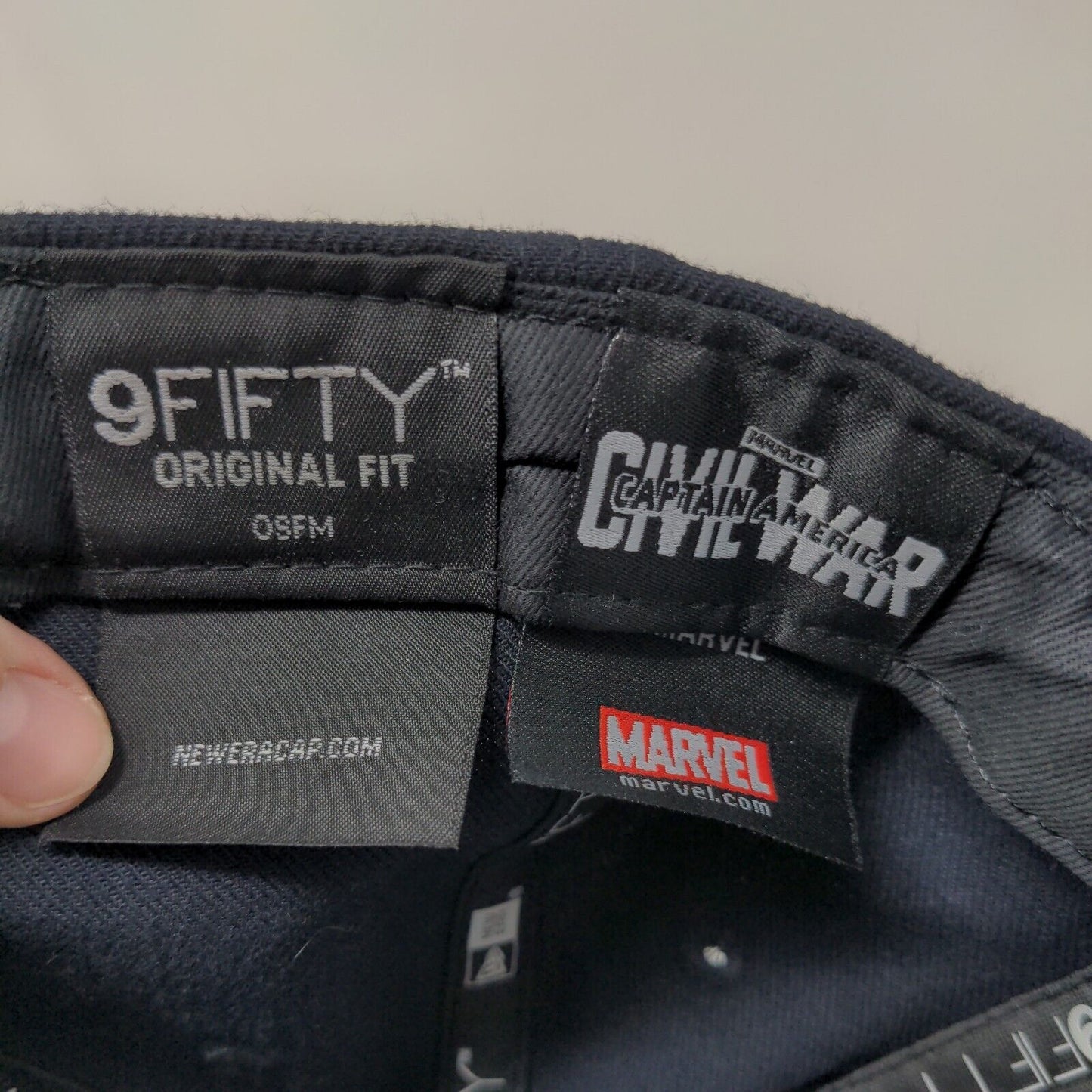 New Era Men's Snapback Hat Blue OSFM #D Captain America Civil War Hat W/Sticker