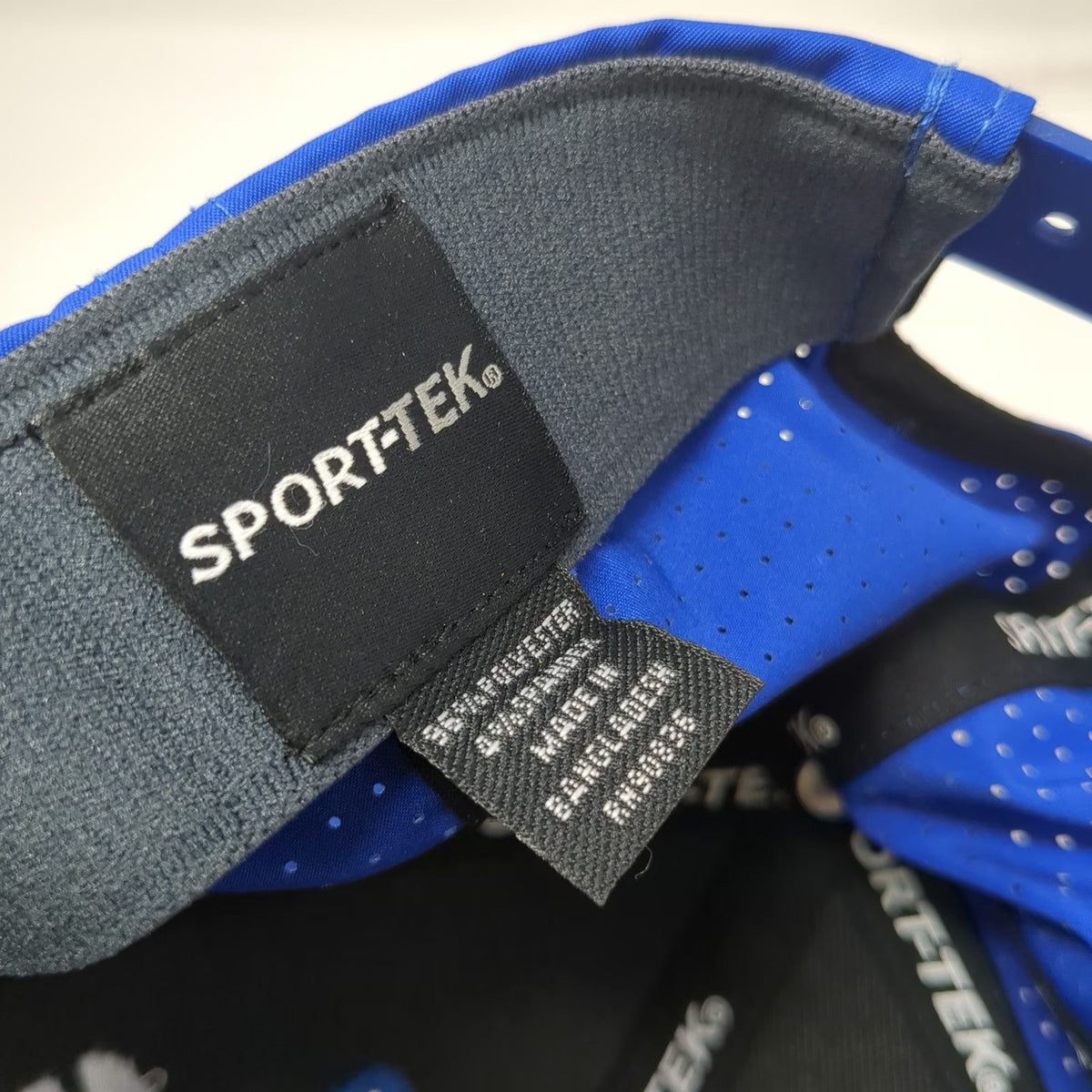 Sport-Tek Trucker Hat Blue One Size Hirning GMC Snapback Laser Cut Ventilation