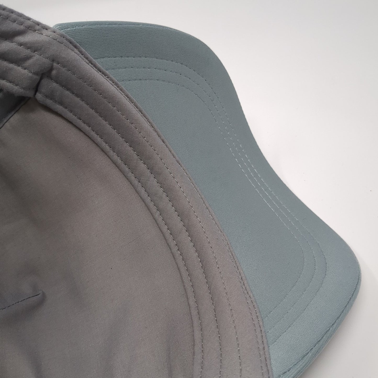 Roxy California Trucker Hat Gray One Size Adjustable Breathable Mesh Back