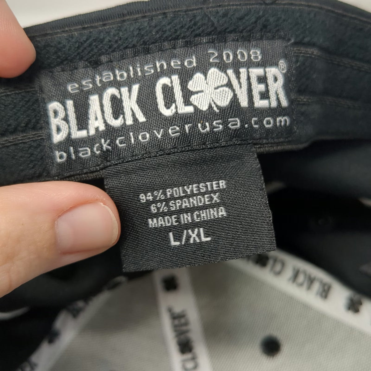 Black Clover Baseball Cap Black L/XL Fitted Stretch Ditch Witch Logo Hat