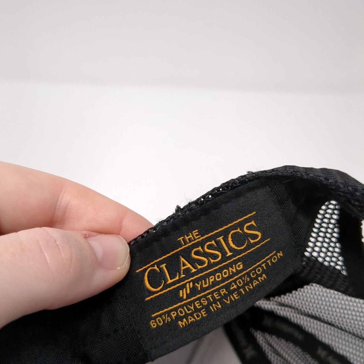 Hurley Supply Snapback Mesh Back Trucker Hat Black One Size Yupoong