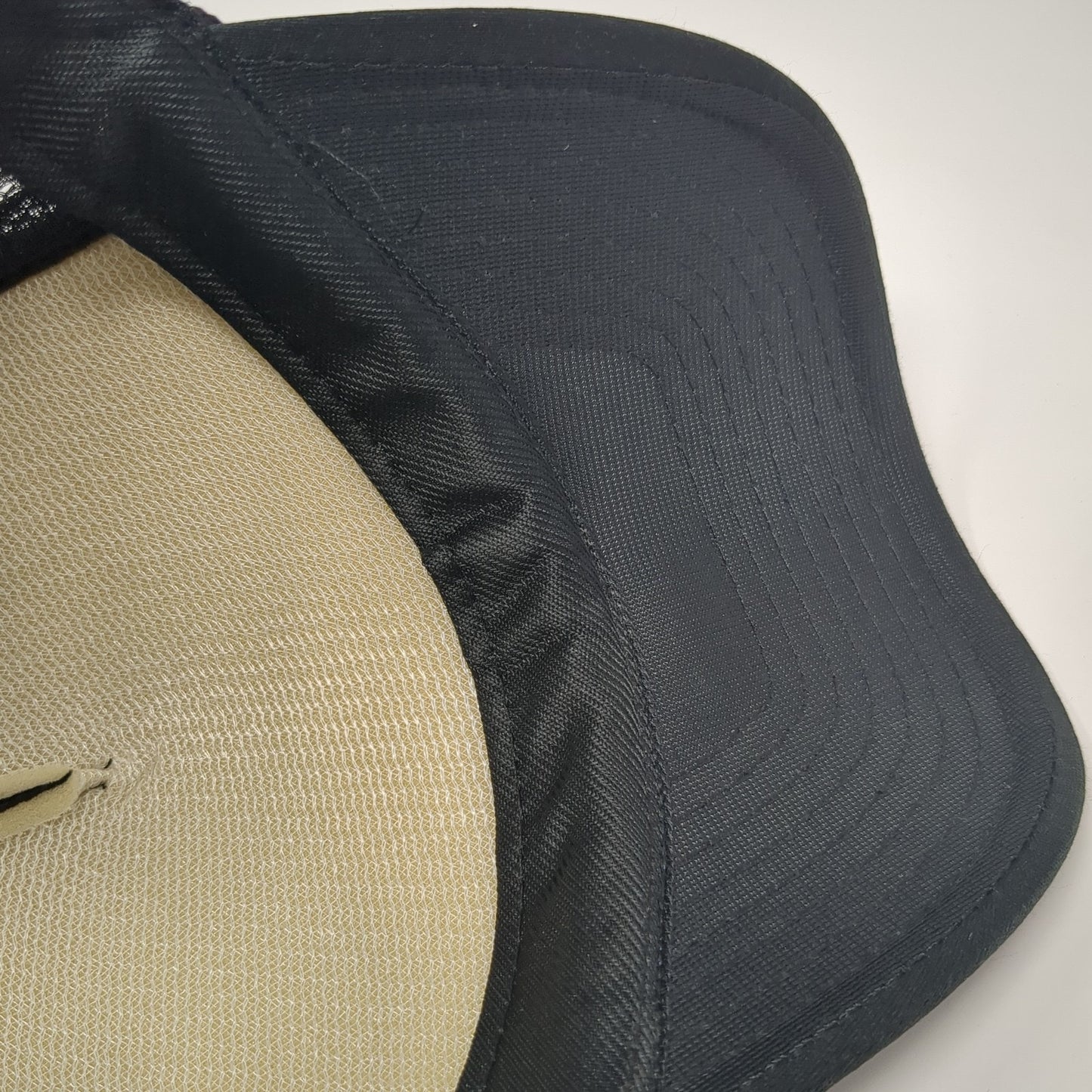 Santa Cruz Bicycles Snapback Mesh Back Trucker Hat Black One Size Nissin