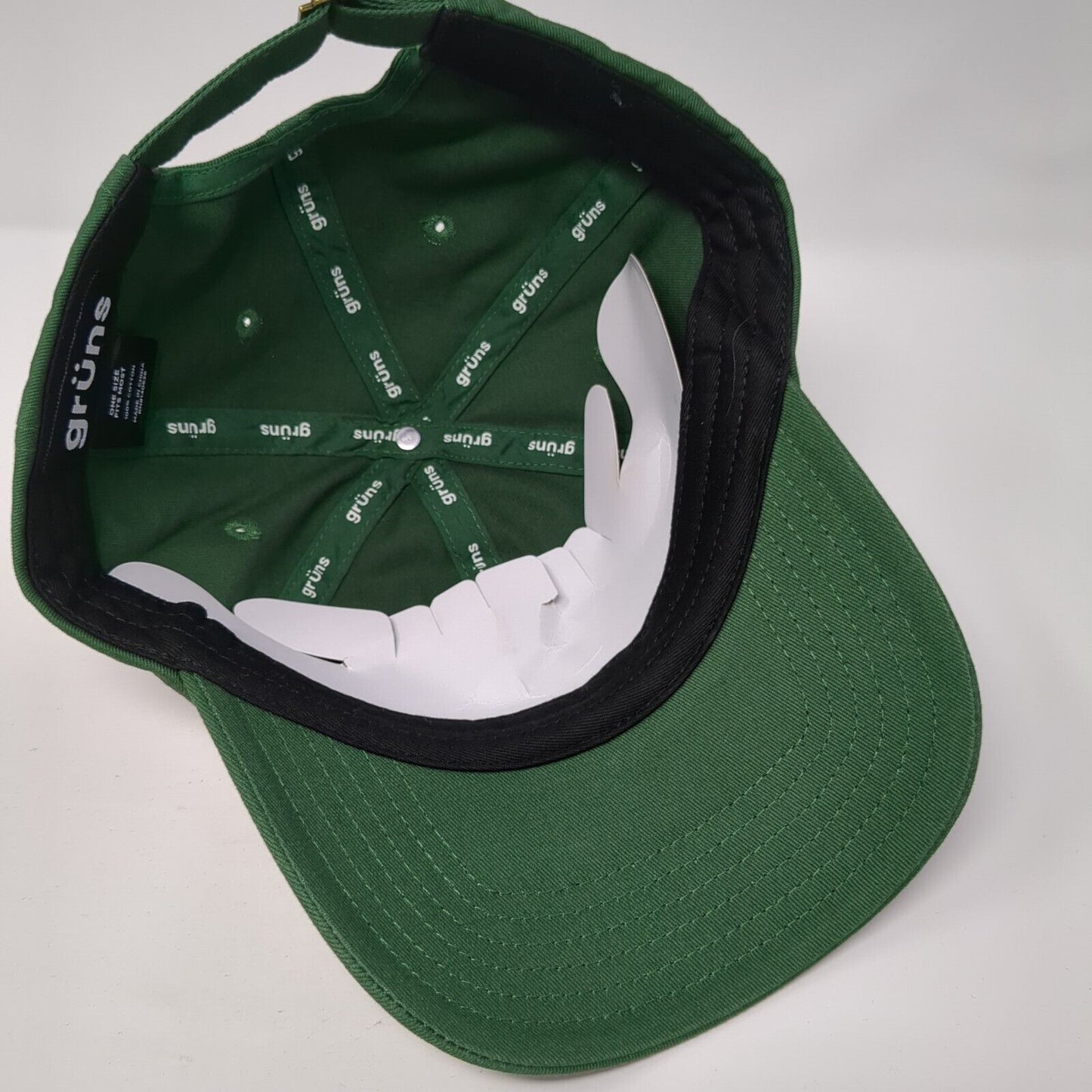 Gruns Slideback Hat Green One Size Embroidered Logo Adjustable 6 Panel