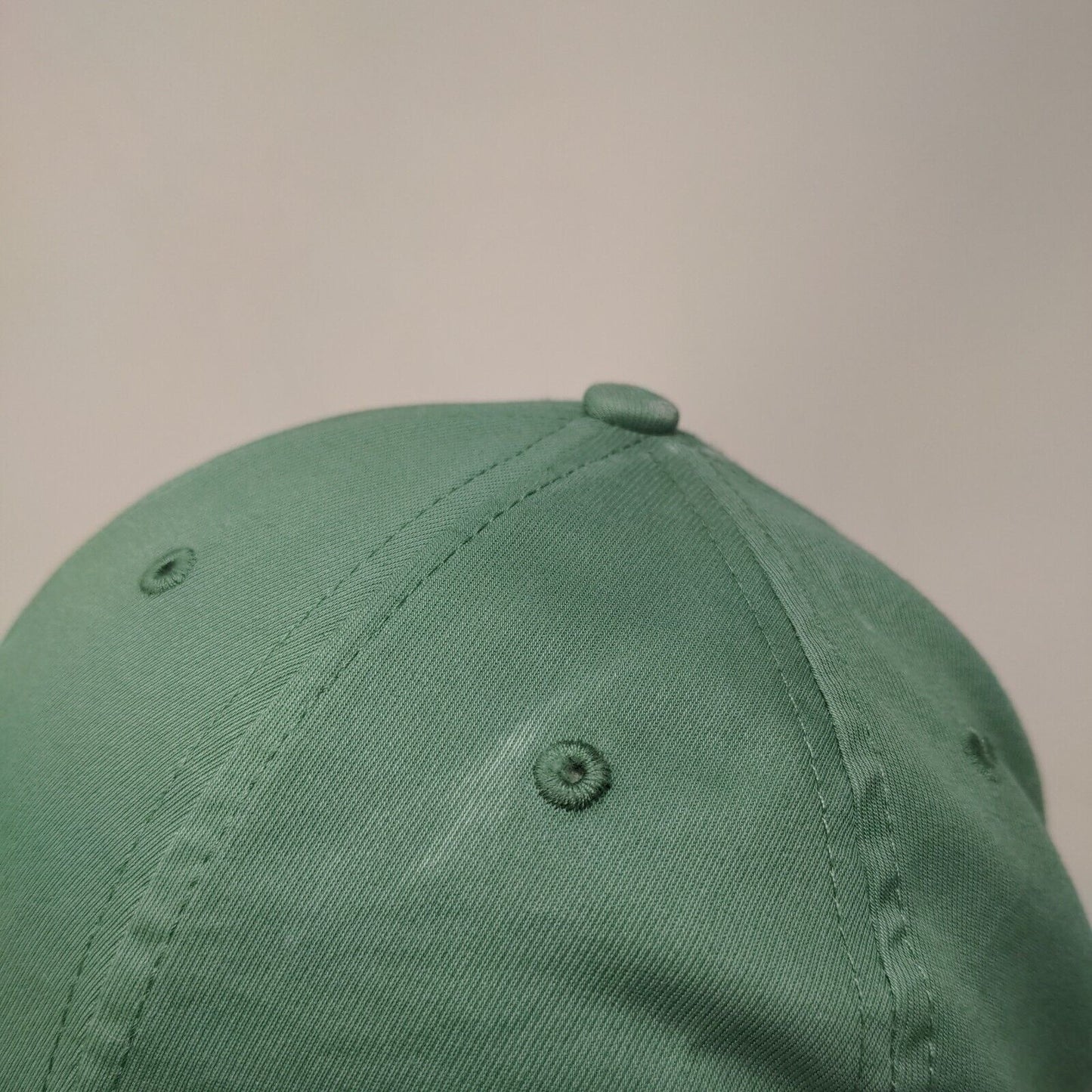 Under Armour Slideback Golf Hat Green OSFA Adjustable Embroidered Threadborne