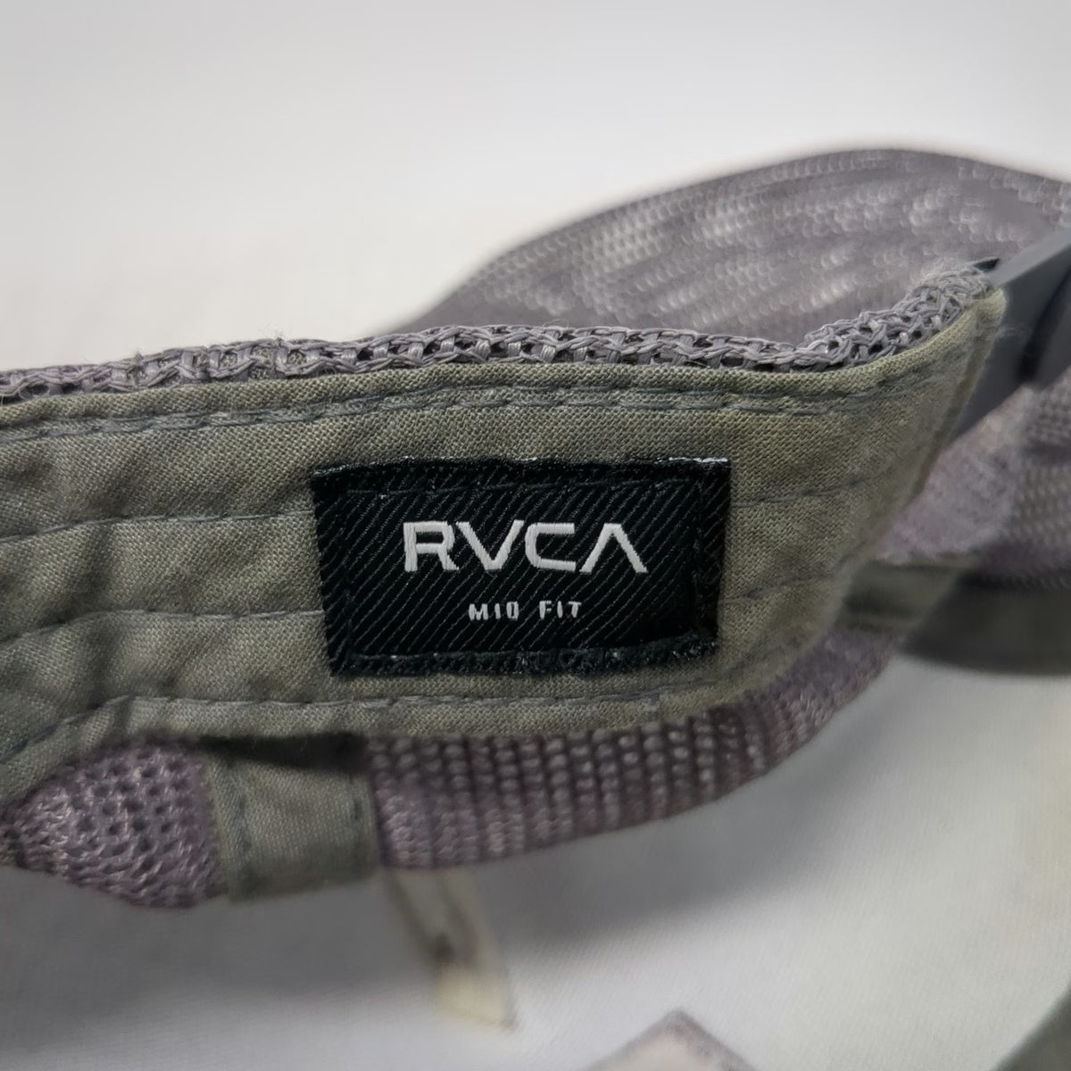 RVCA Trucker Hat Gray Red One Size Snapback Mesh Back Logo Patch Mid Fit Skate