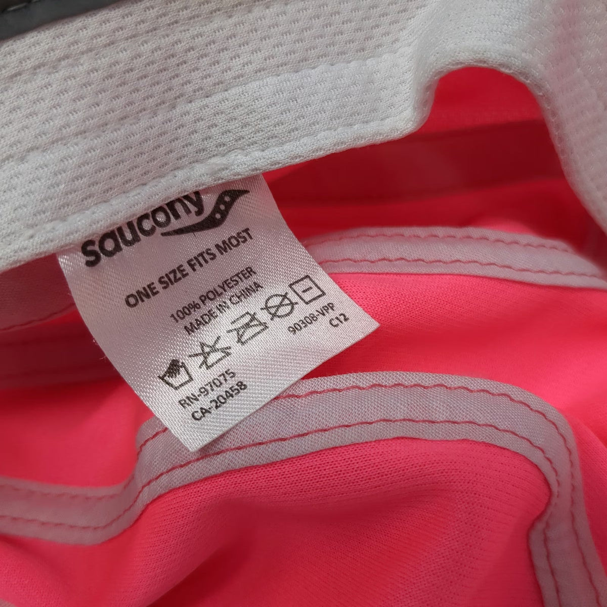 Saucony Baseball Cap Pink One Size Reflective Running Performance Strapback Hat