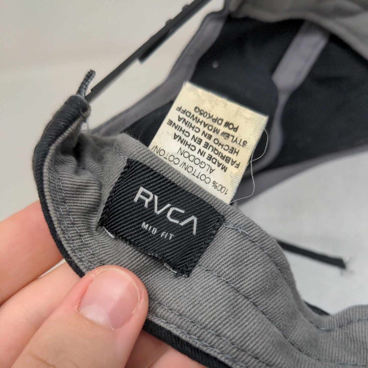 RVCA Men's Snapback Hat Black Embroidered Logo The Balance of Opposites Cotton
