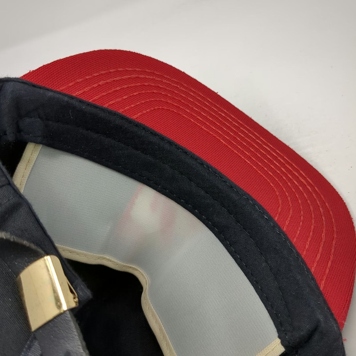 Omni Logo Black Red 5 Panel Hat One Size Slideback Cotton Structured