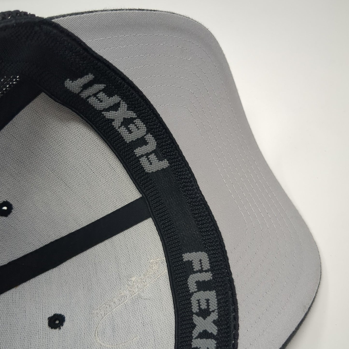 Hanging Arrow Fitted Trucker Hat Black Medium Lightweight 6 Panel Port Authority