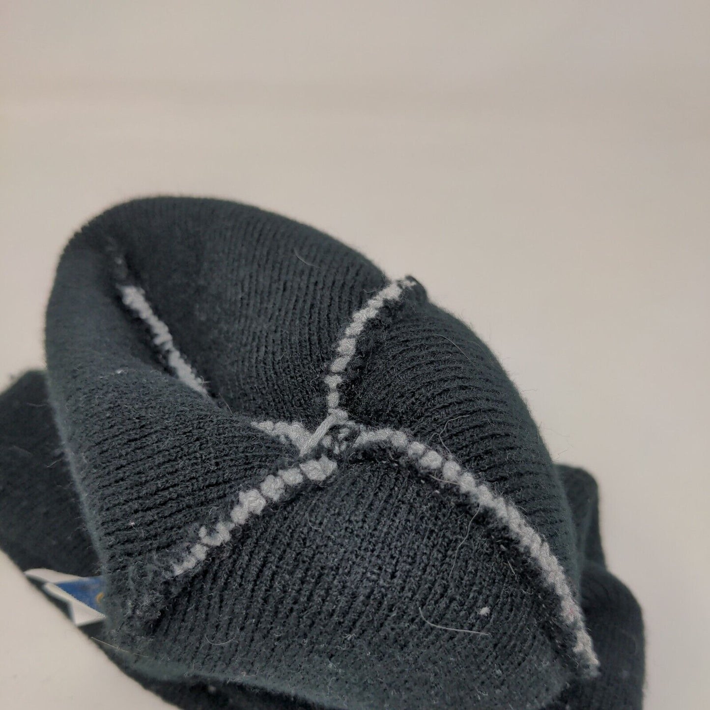 Batman Beanie Hat Multicolor OSFM Knitted Stretch Pom Pom Fleece Acrylic