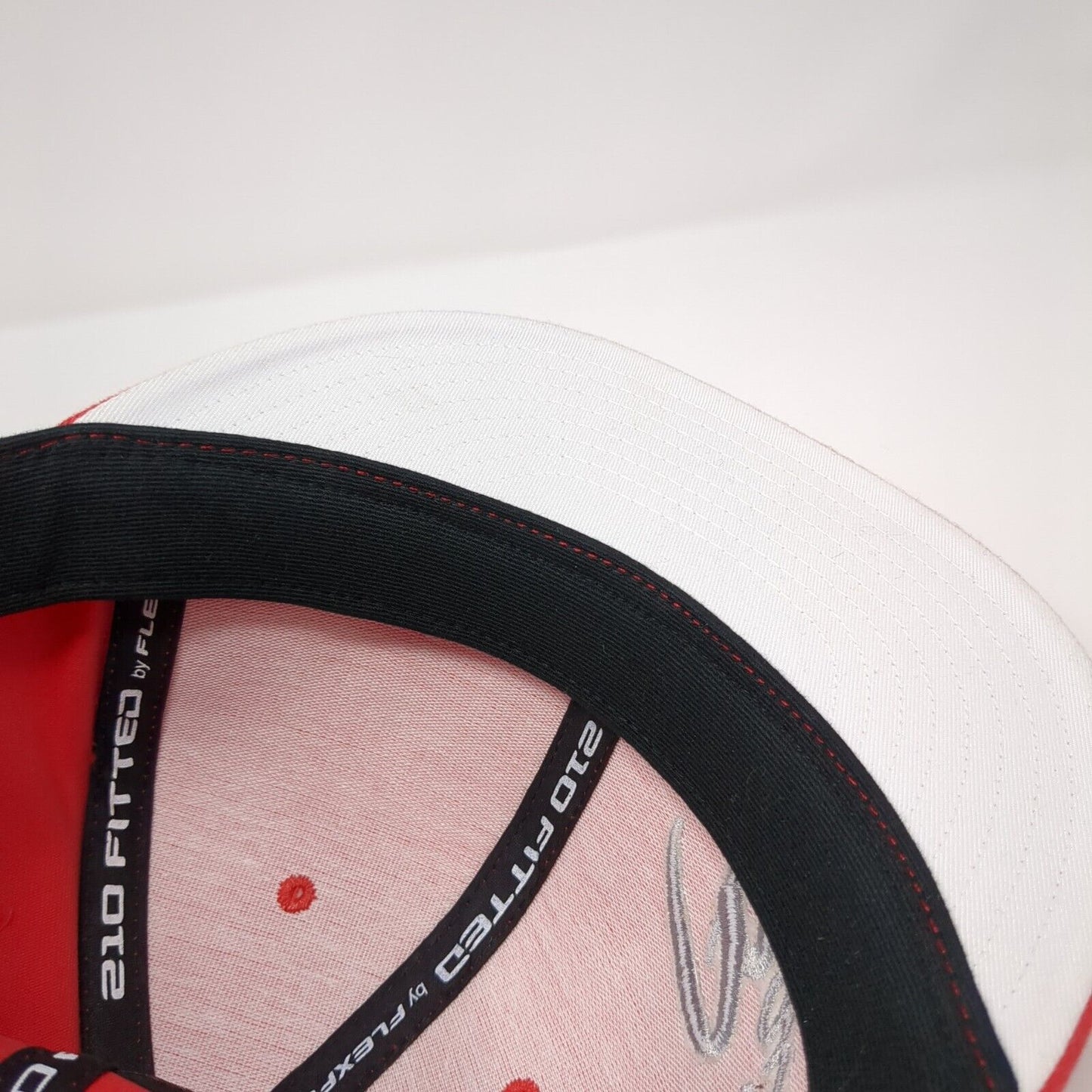 Bailey Fitted Hat Red 7 1/4-7 5/8 Embroidered Flexfit Solid 6 Panel