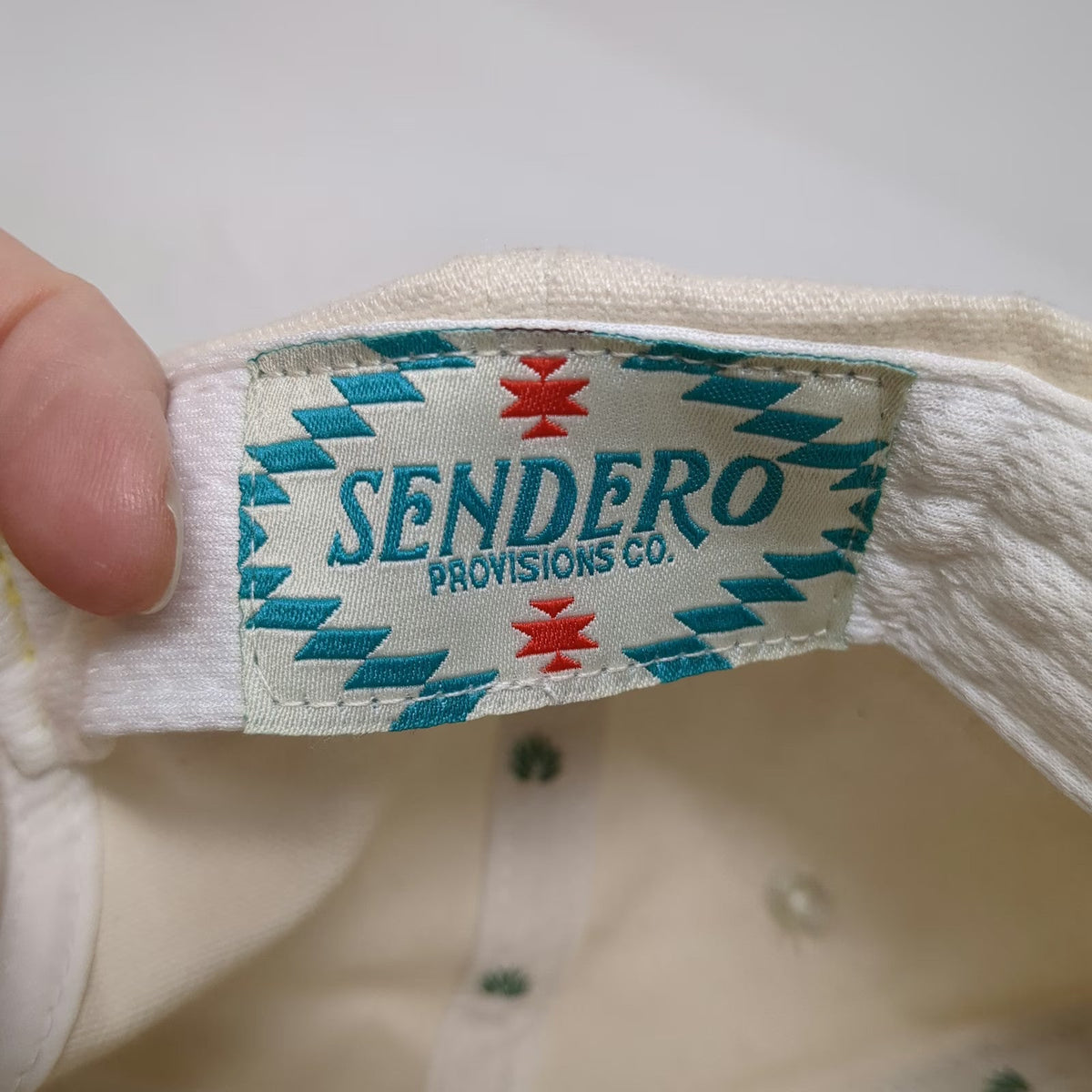 Sendero Provisions Co. 5 Panel Beige Hat OSFM Rooster Embroidery Rope Snapback