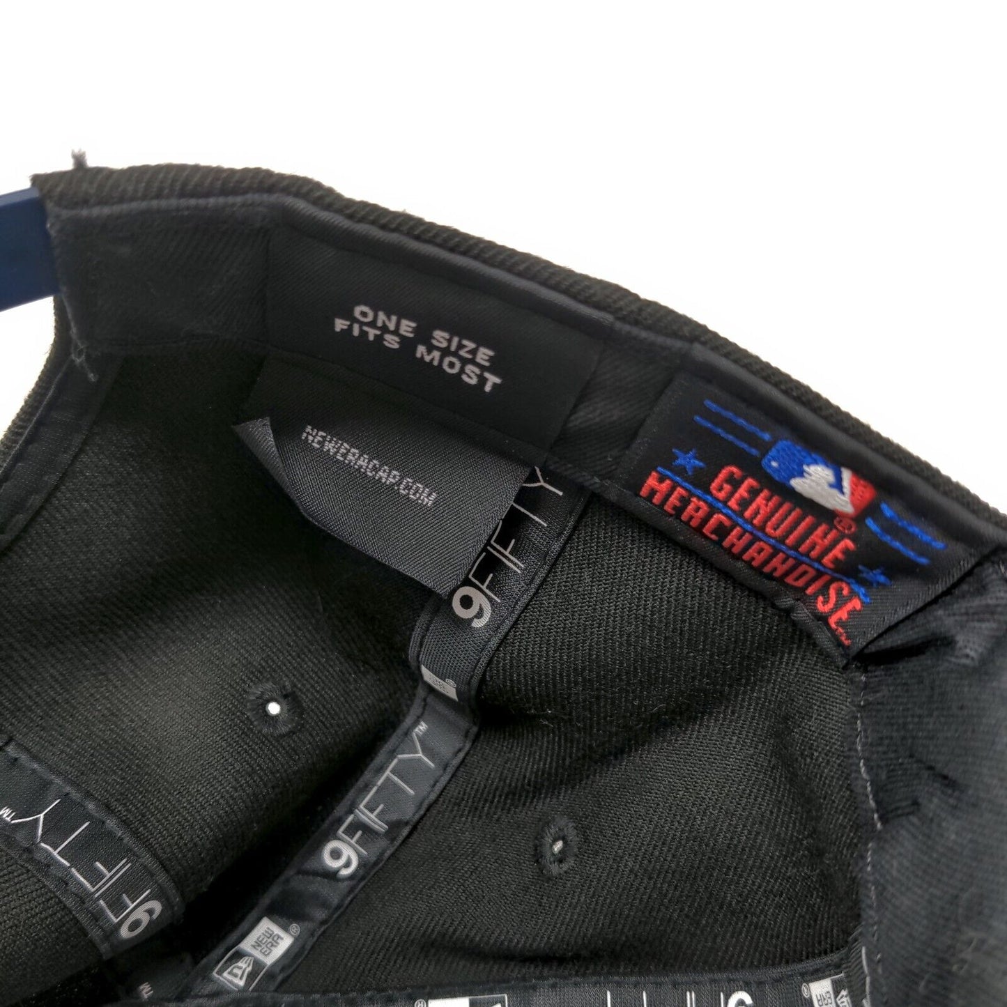 New York Yankees Snapback Hat Black Blue OSFM Embroidered MLB New Era 9Fifty