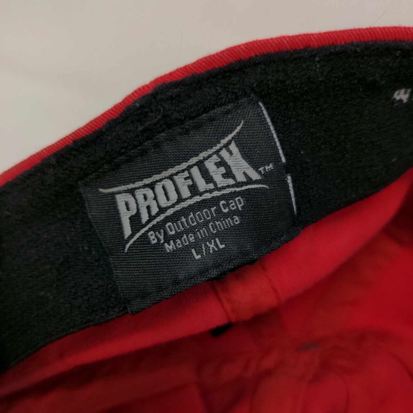 Proflex Men's Fitted Hat Red Size L/XL Embroidered DL Logo Stretch