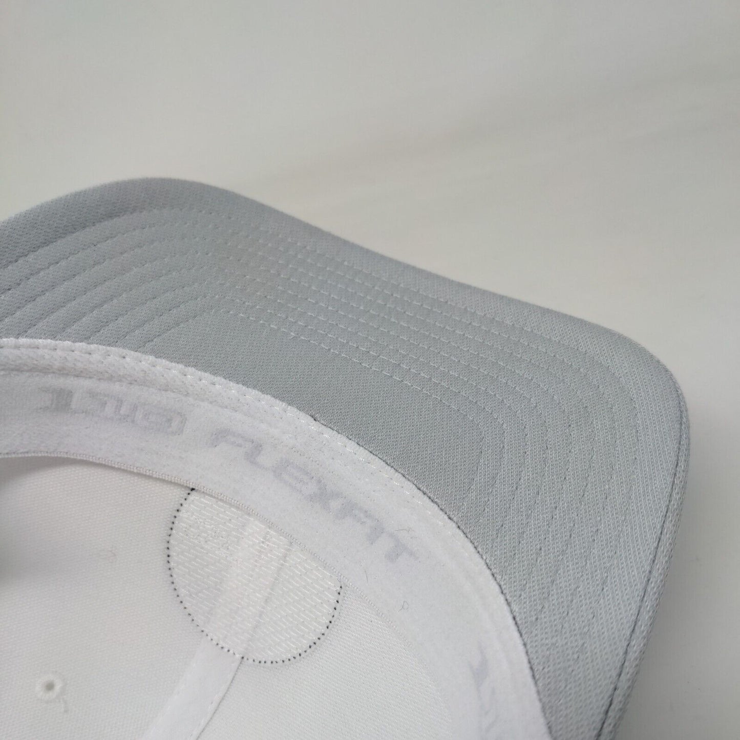 Travis Matthew The America River Club Snapback Hat White OS Flexfit Tech Yupoong