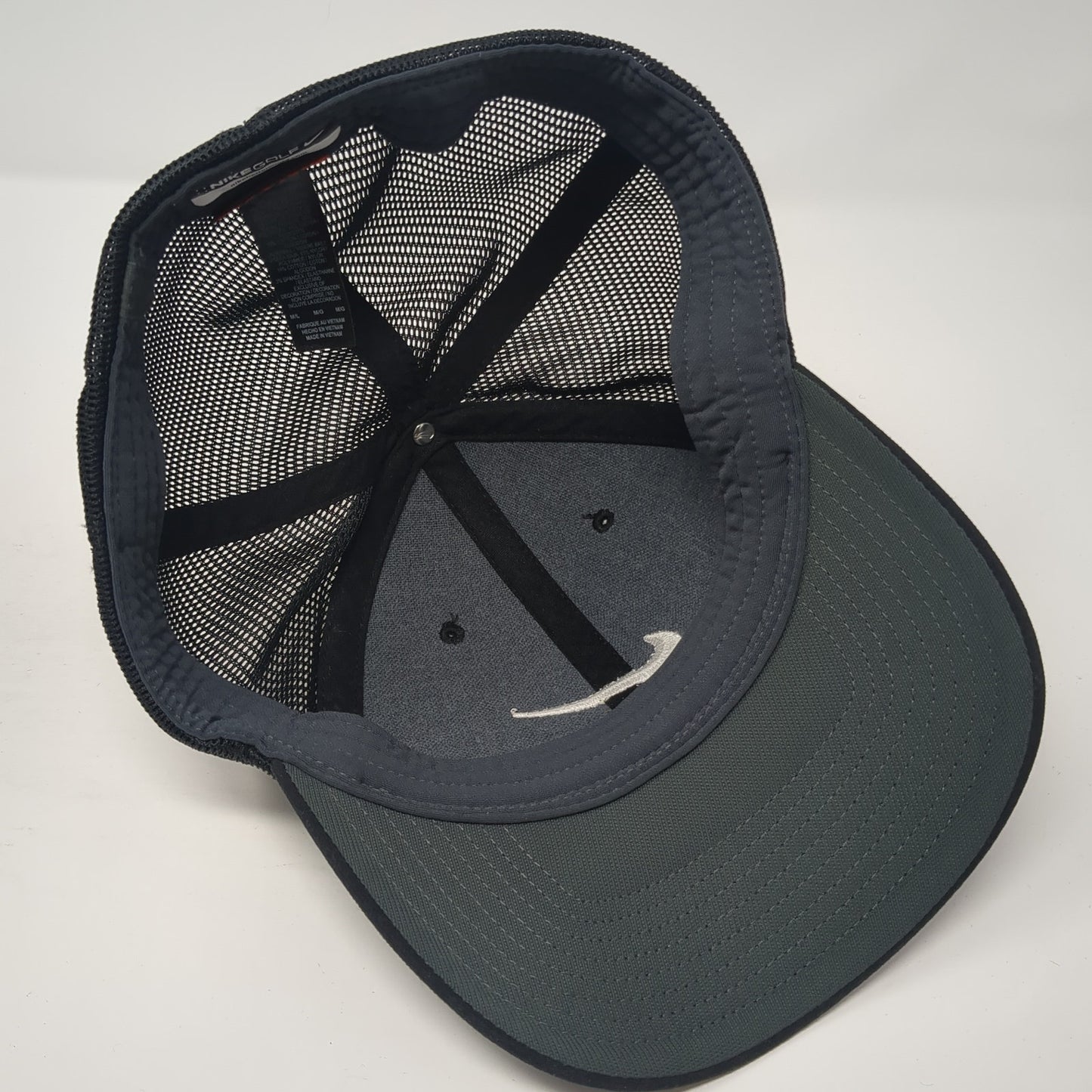 Nike Golf Vapor RZN Fitted Trucker Hat Black Large Lightweight Mesh Back