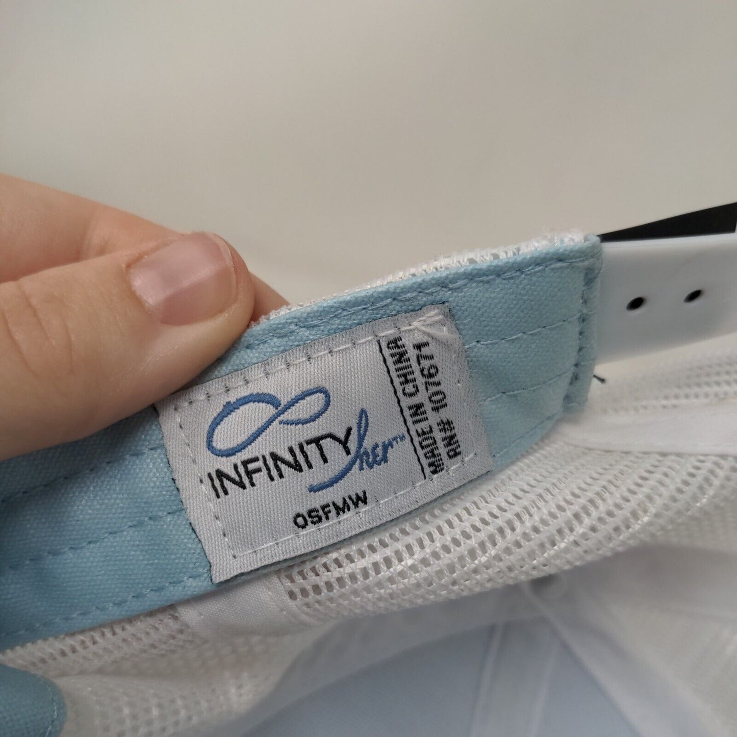 John Deere Women's Trucker Hat Blue OSFMW Embroidered Mesh Back Infinity Her