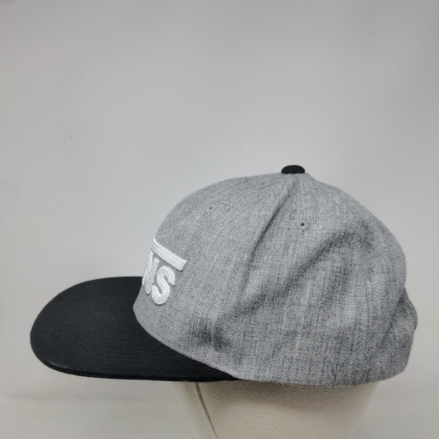 VANS Snapback Hat Gray OSFA Adjustable Embroidered Vented Holes 6 Panel