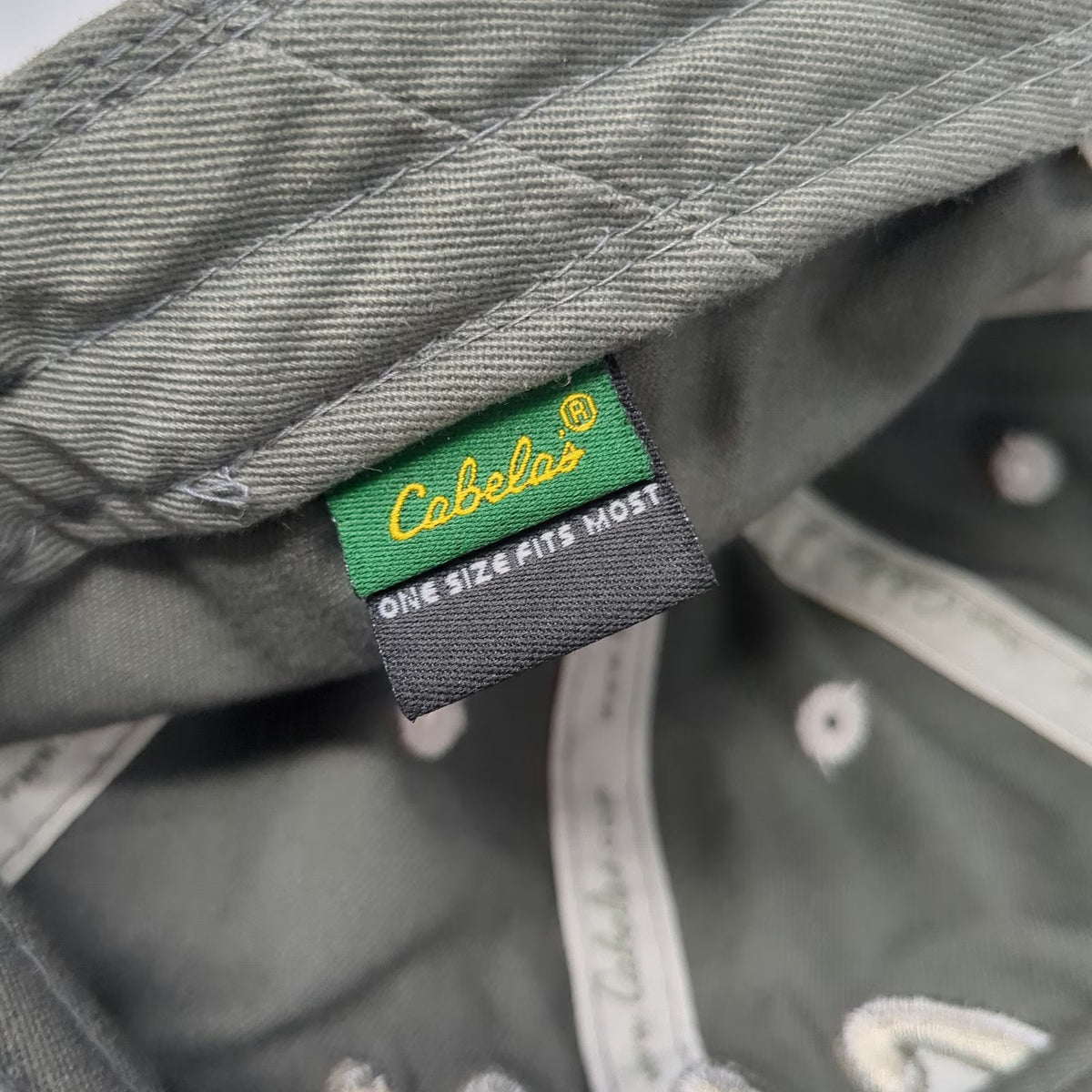 Cabela's Baseball Cap Green One Size Slideback World's Foremost Outfitter Hat