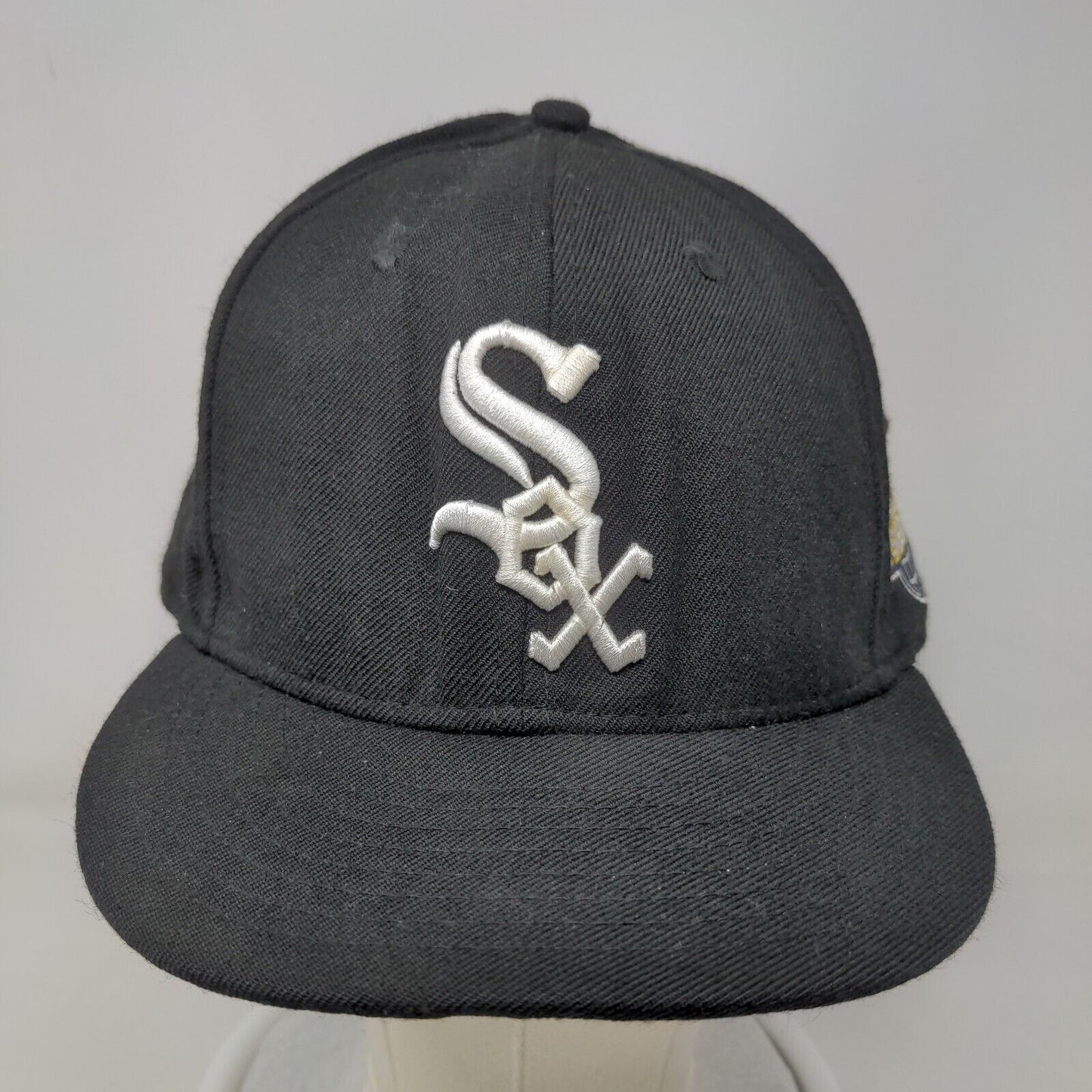 New Era Mens Fitted Hat Black 8 Chicago White Sox Logo World Series 2005 59Fifty