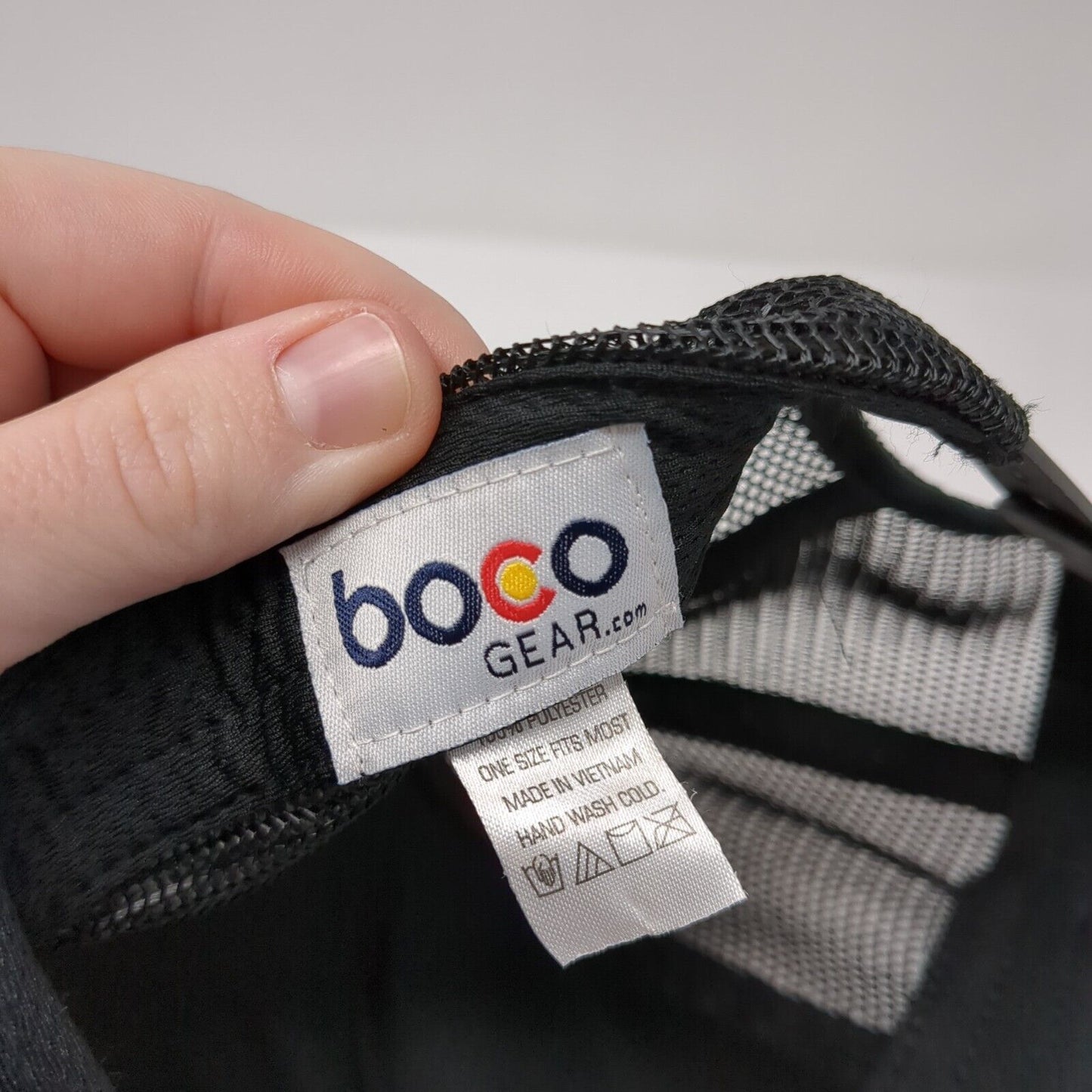 Fleet Feet Sports Snapback Trucker Hat Black OSFM Mesh Back Boco Gear