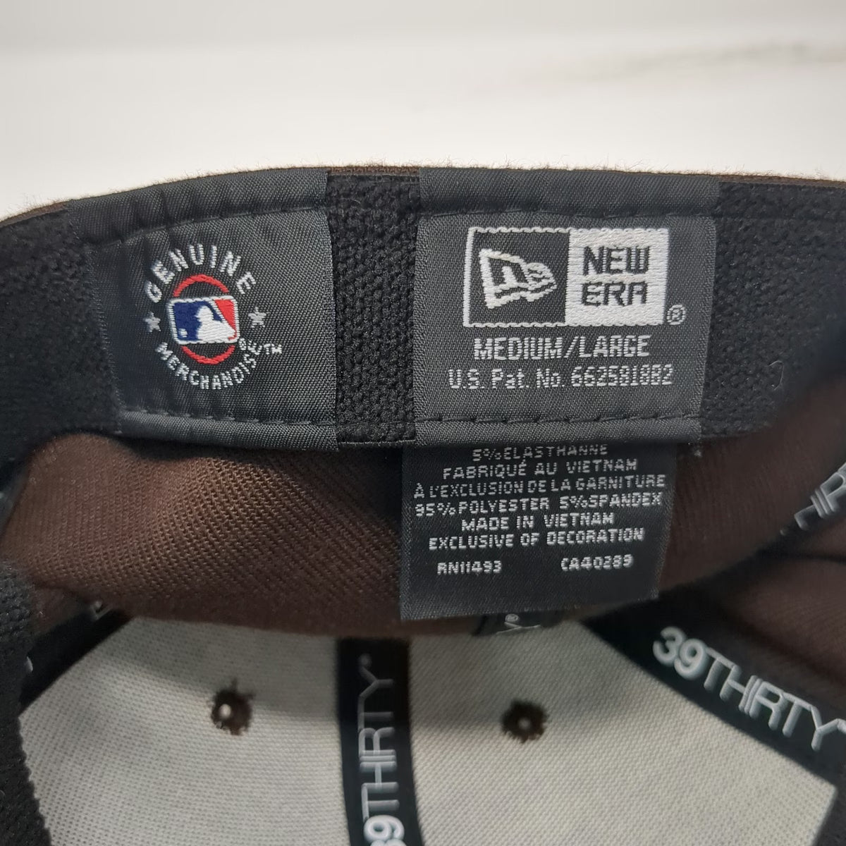 San Diego Padres MLB New Era Cap Brown Yellow L 39THIRTY Stretch Fit Logo Hat