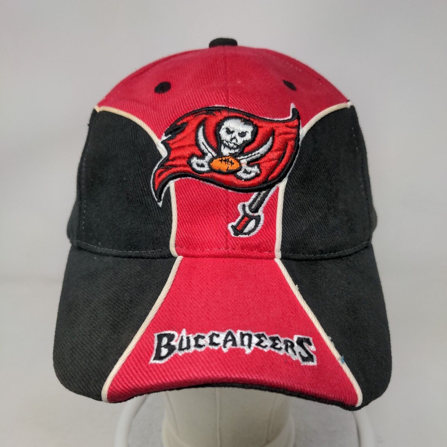 NFL Tampa Bay Buccaneers Strapback Hat Red Black Embroidered Flag Logo Hit