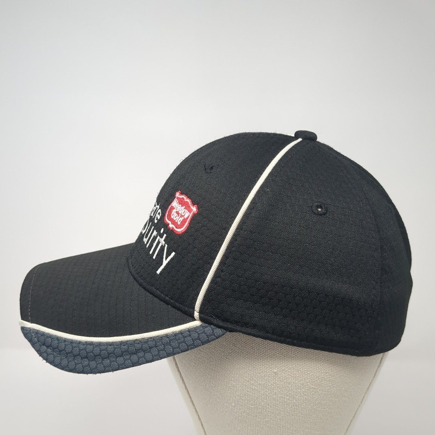 Passionate About Purity Fitted Baseball Cap Black One Size 39Thirty New Era
