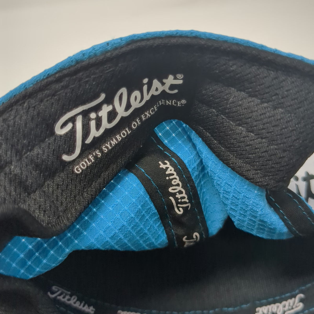 Titleist Snapback Hat Blue OSFM Pro V1 FootJoy FJ Golf Raised Sport Embroidery