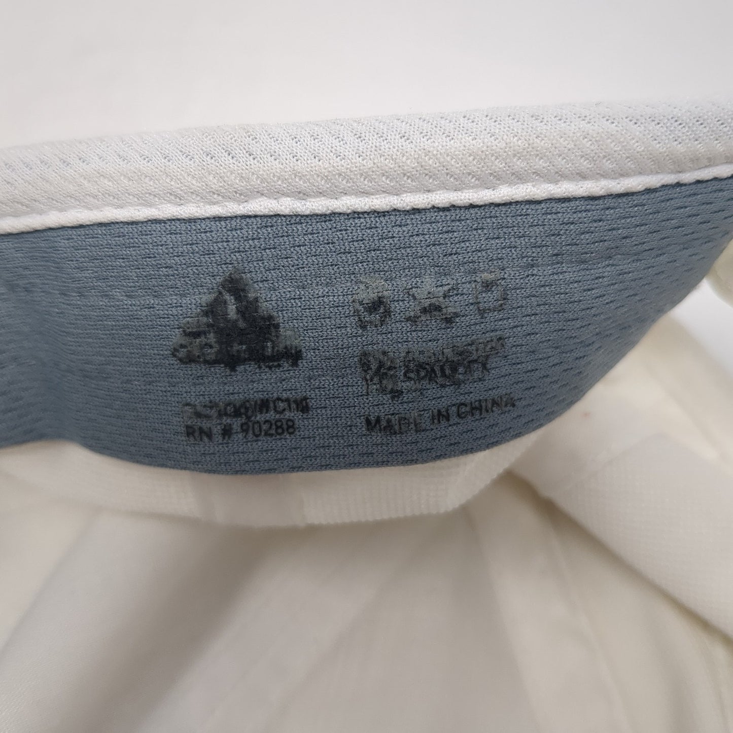 Adidas Climalite Strapback Baseball Cap White One Size Adjustable Lightweight