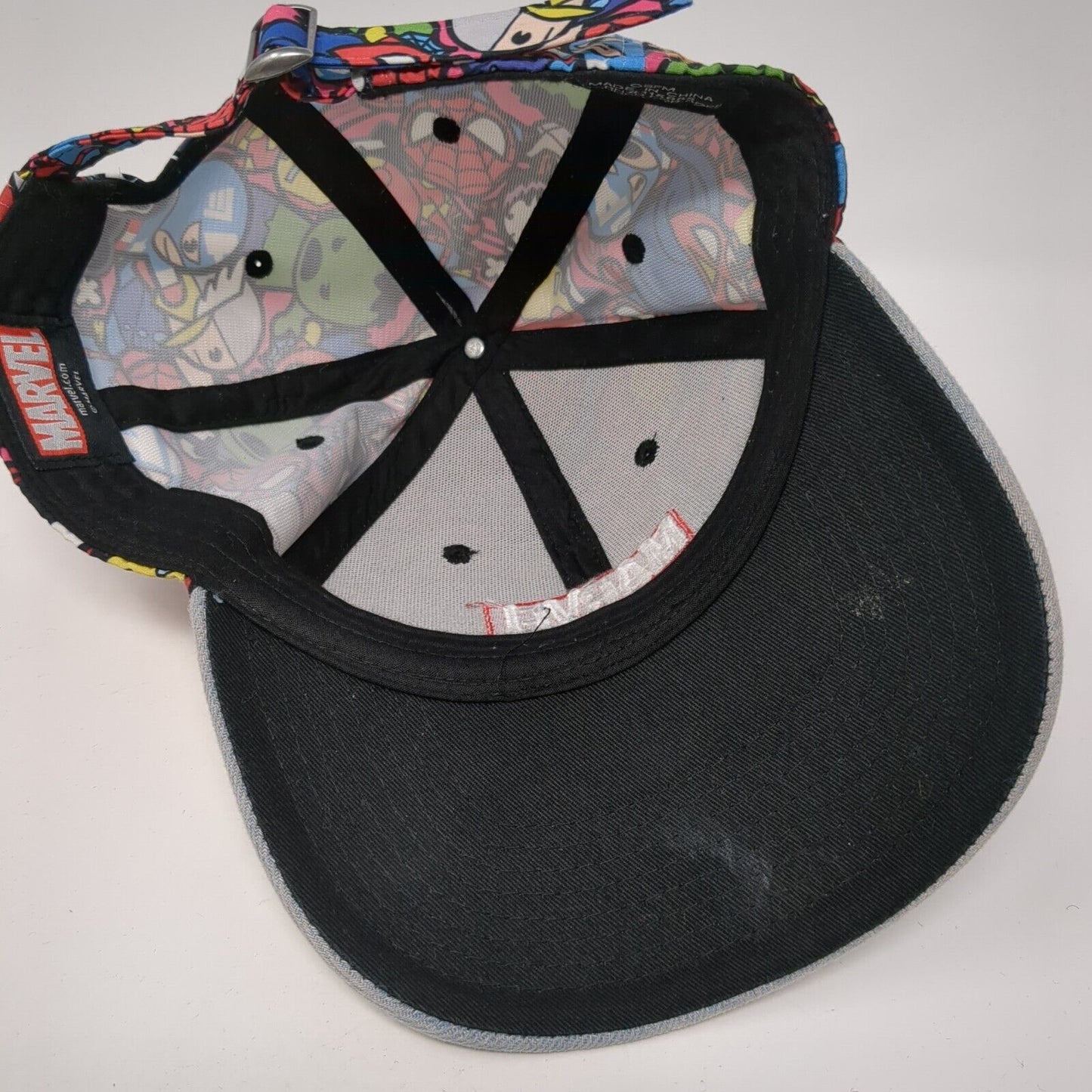 Marvel Slideback Hat Multicolor One Size Adjyustable Chibis Characters 6 Panel