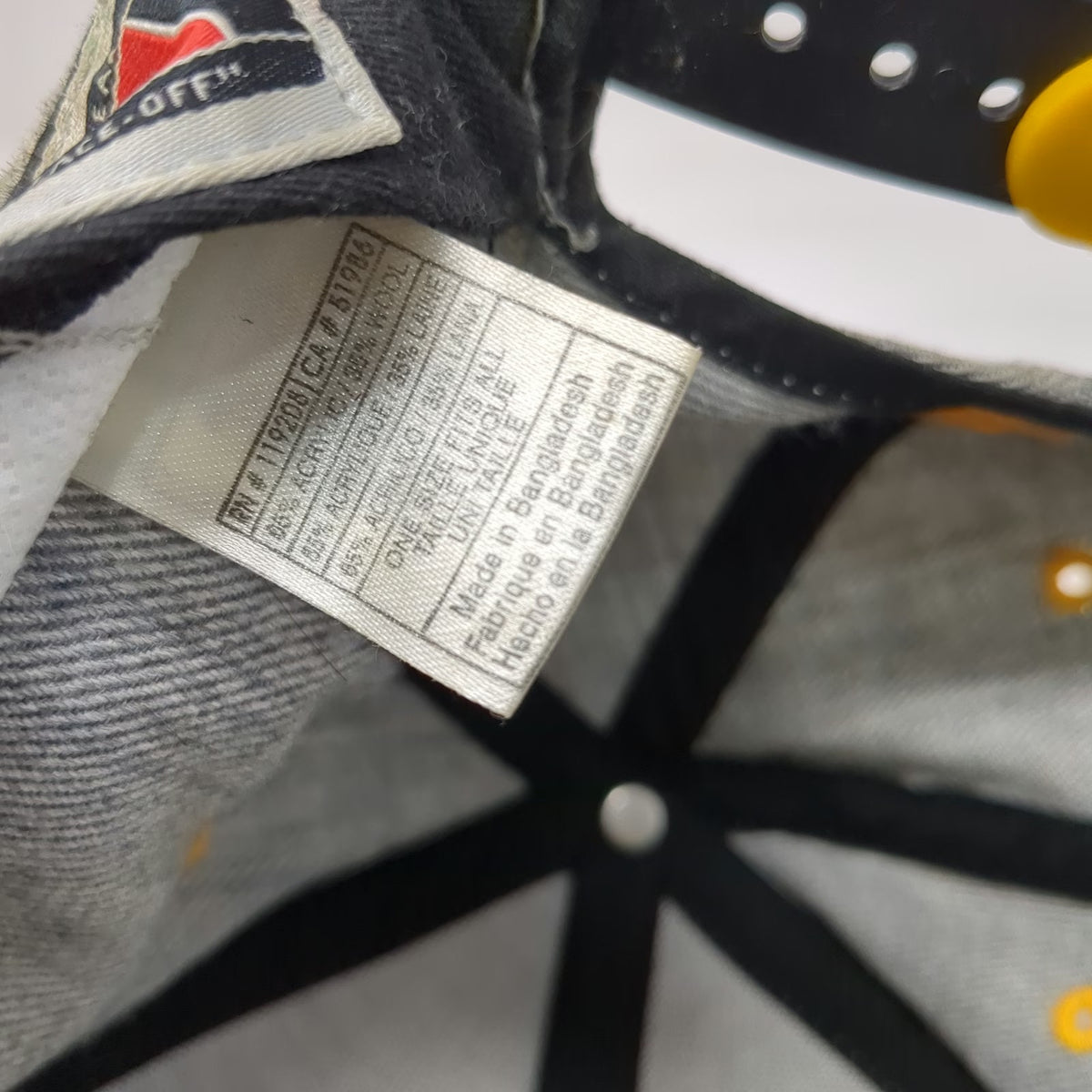Reebok Boston Bruins NHL Gray Snapback Hat Signed Autographed Seidenberg Boychuk