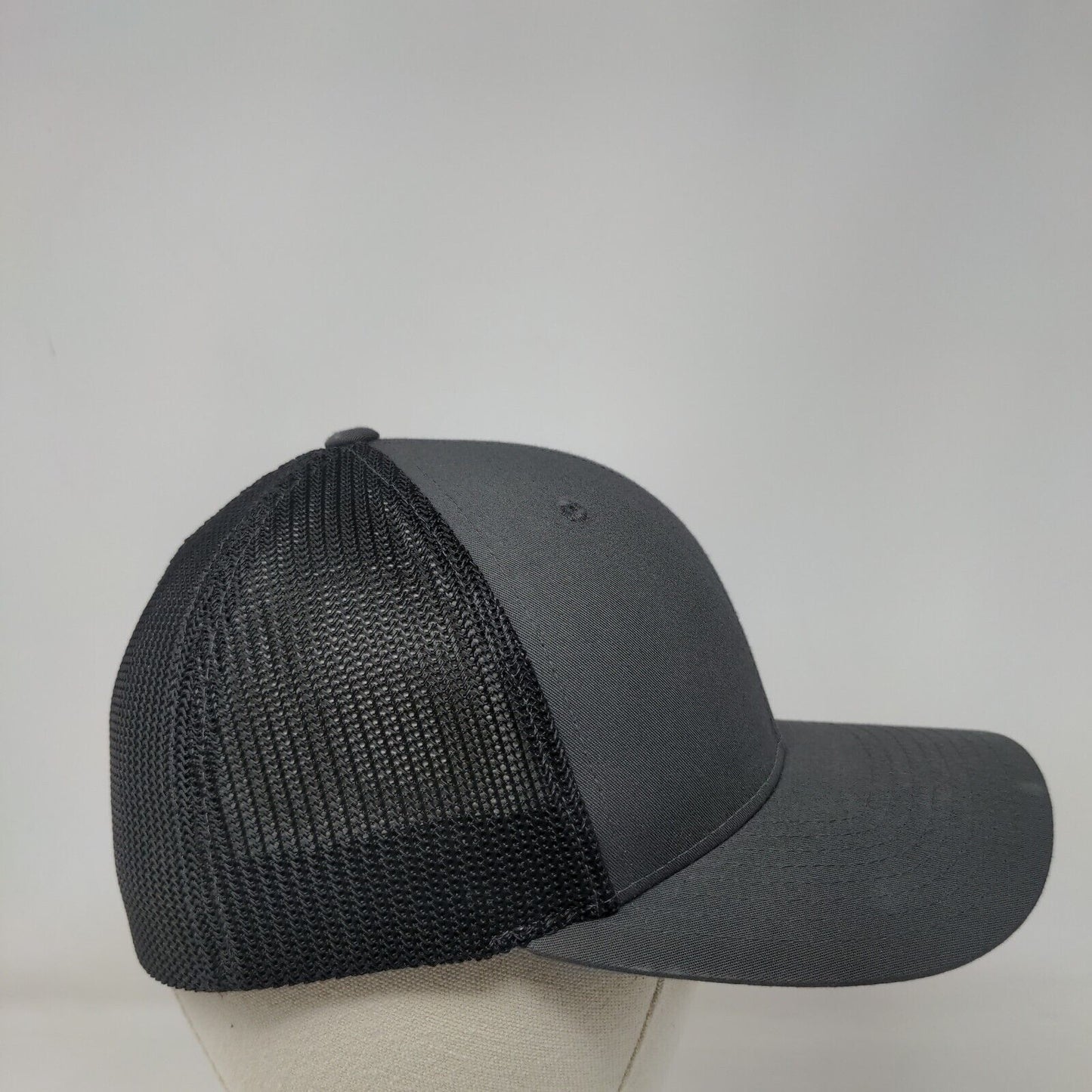 Navajo Mesa Farms Fitted Trucker Hat Gray S/M Flexfit Richardson