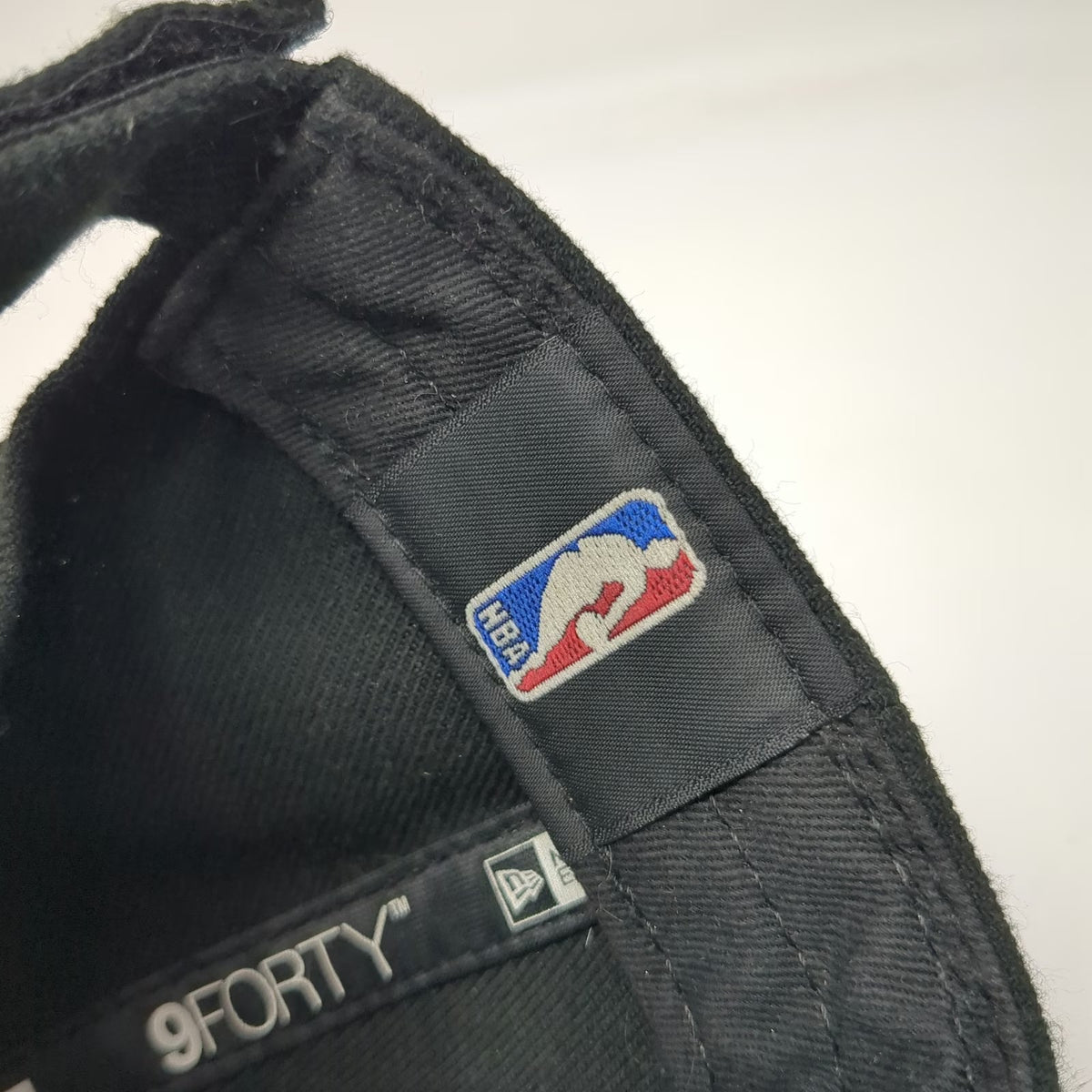 New Era San Antonio Spurs NBA Cap Black OS Strapback Curved Brim Hat Embroidered